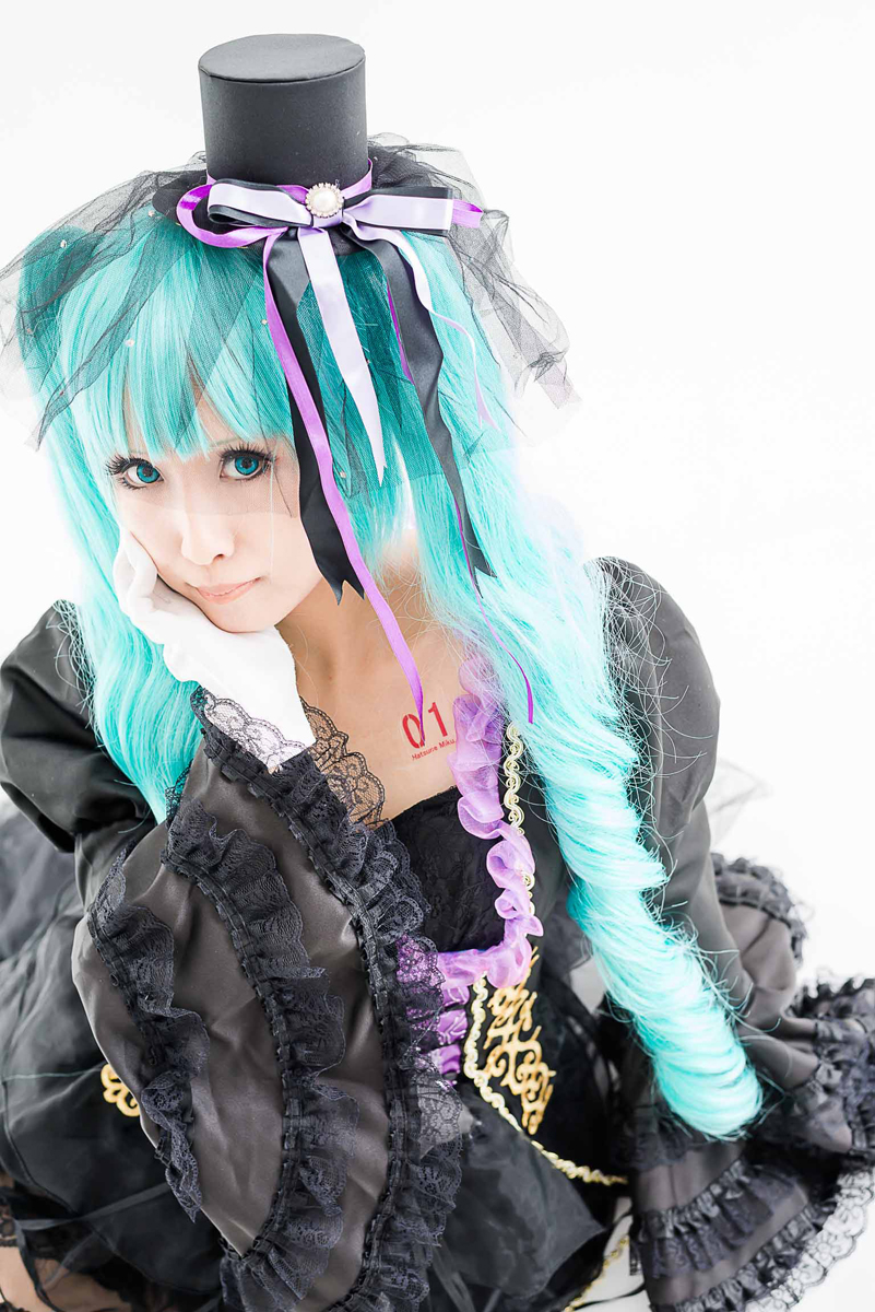 [nụ cười biết ơn] Miku cay đắng