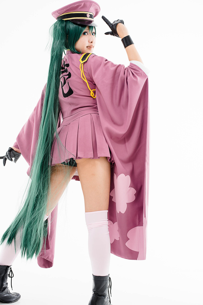 [nụ cười biết ơn] Miku cay đắng