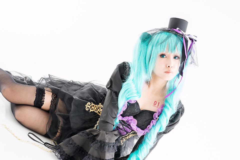 [nụ cười biết ơn] Miku cay đắng