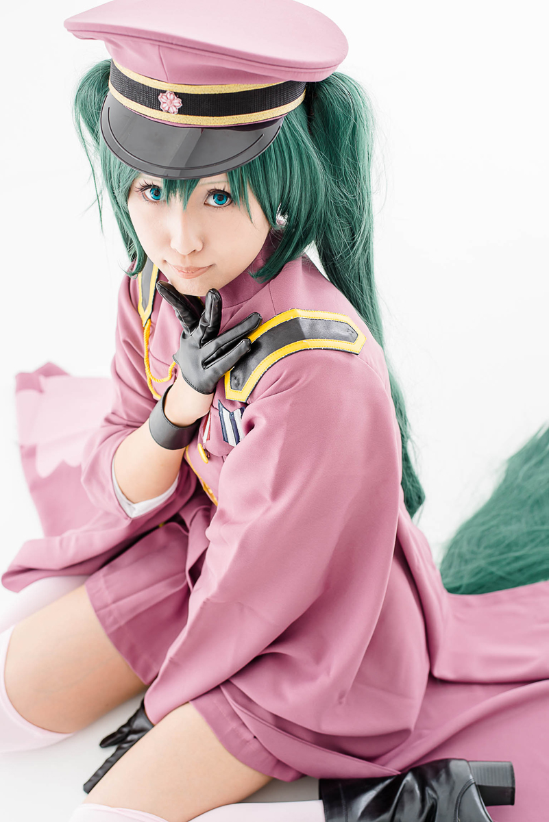 [nụ cười biết ơn] Miku cay đắng