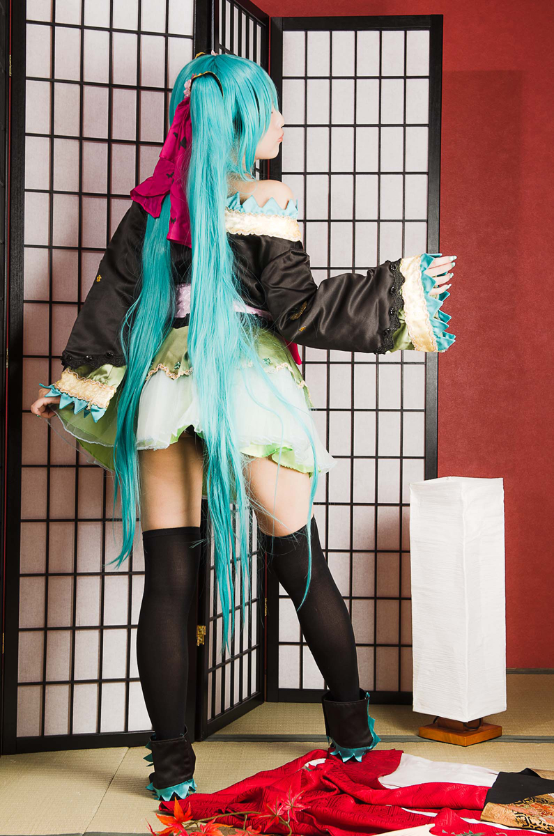 [nụ cười biết ơn] Miku cay đắng