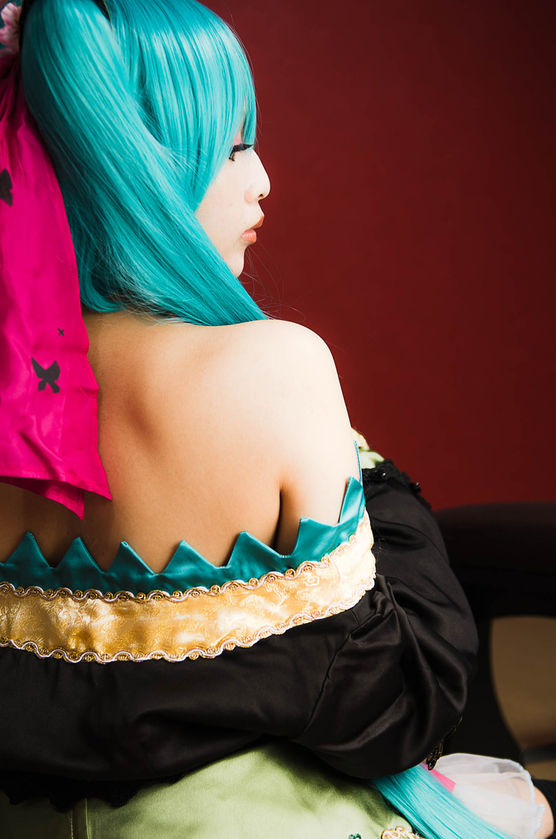 [nụ cười biết ơn] Miku cay đắng