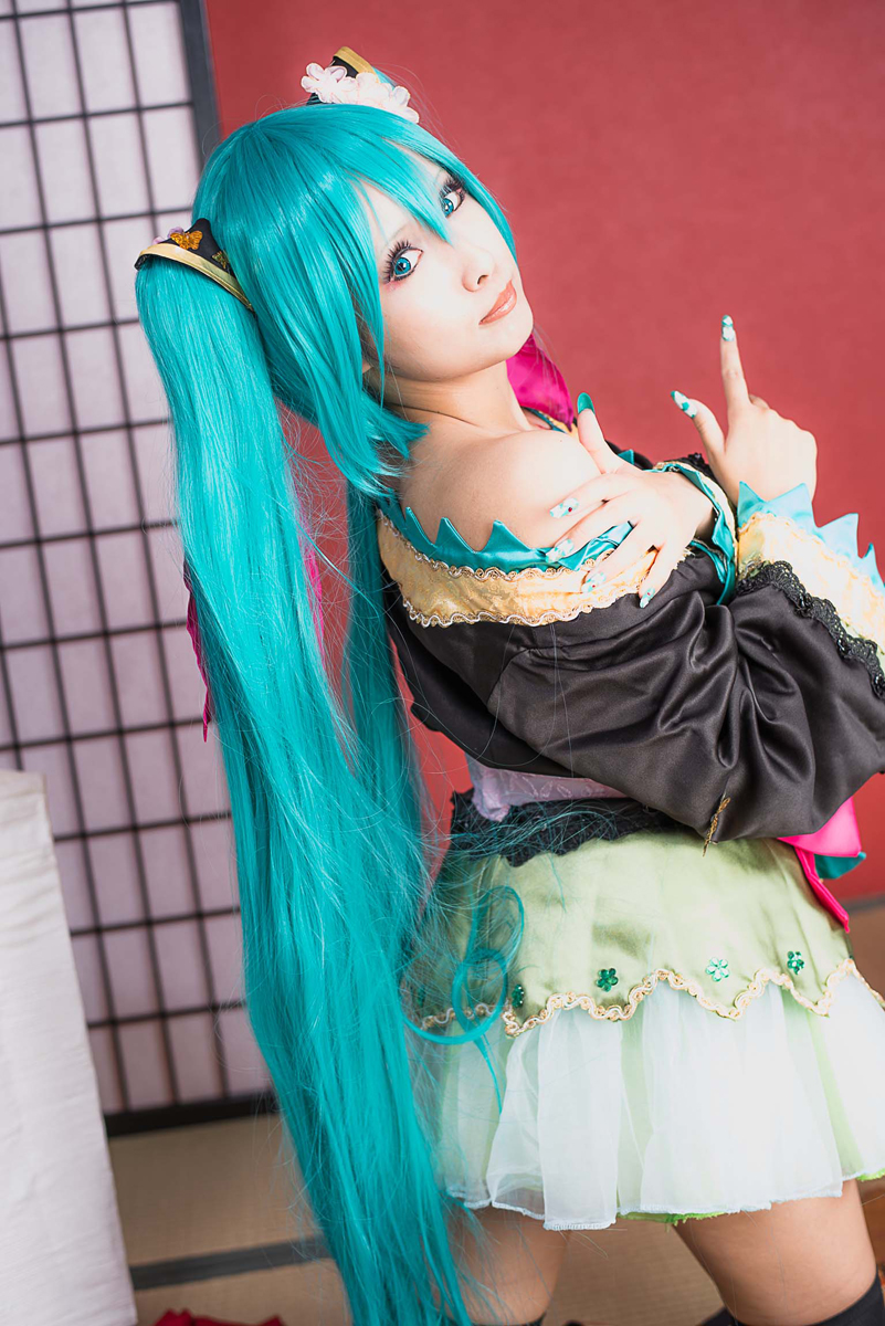 [nụ cười biết ơn] Miku cay đắng