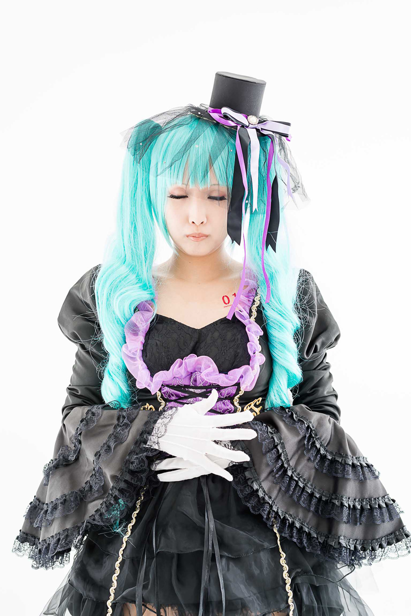 [nụ cười biết ơn] Miku cay đắng