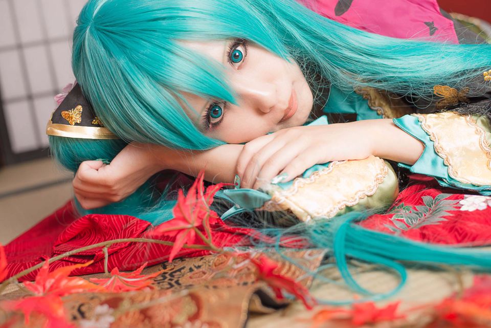 [nụ cười biết ơn] Miku cay đắng