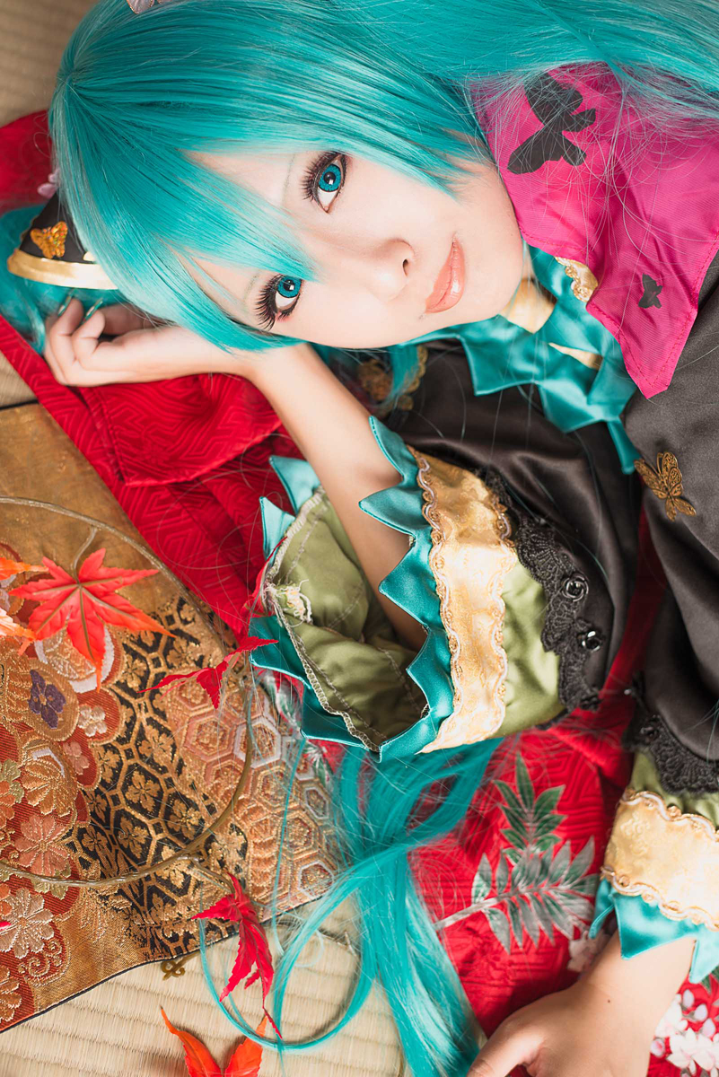 [nụ cười biết ơn] Miku cay đắng