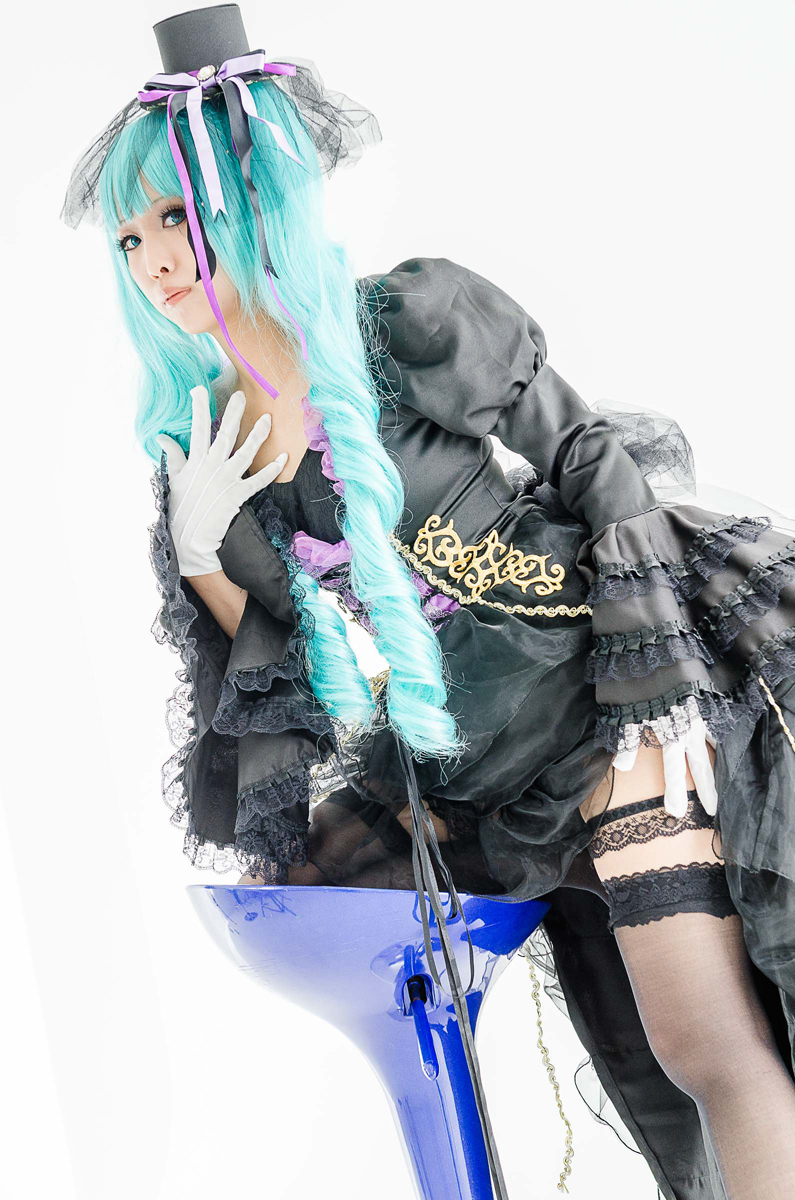 [nụ cười biết ơn] Miku cay đắng