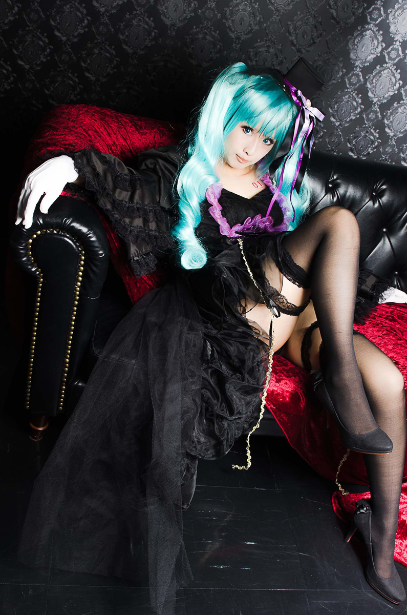 [nụ cười biết ơn] Miku cay đắng