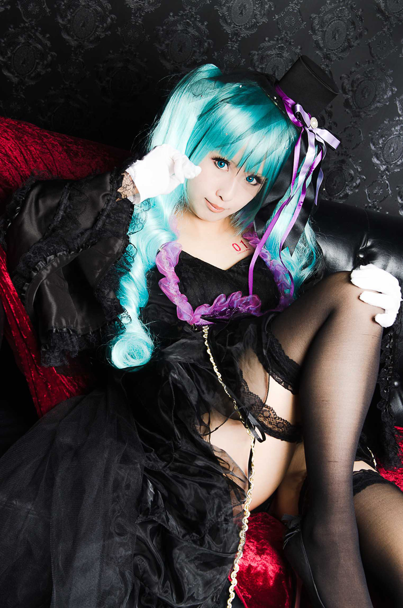 [nụ cười biết ơn] Miku cay đắng