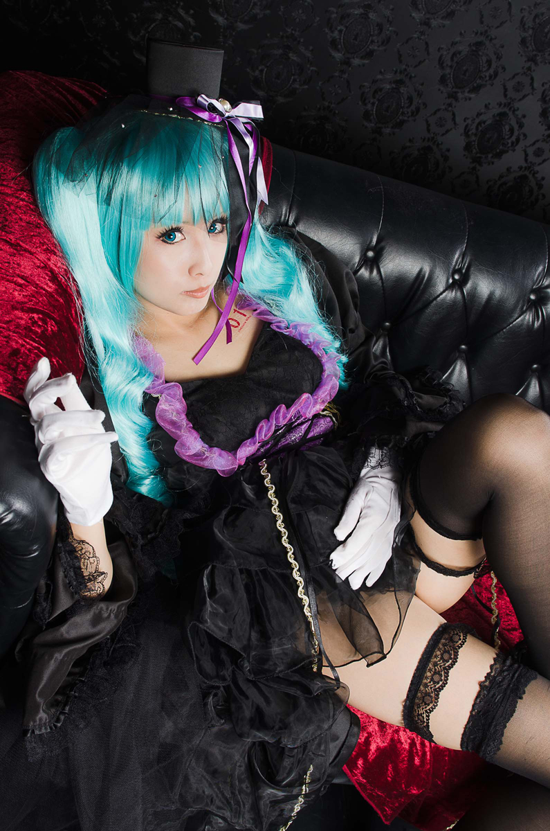 [nụ cười biết ơn] Miku cay đắng