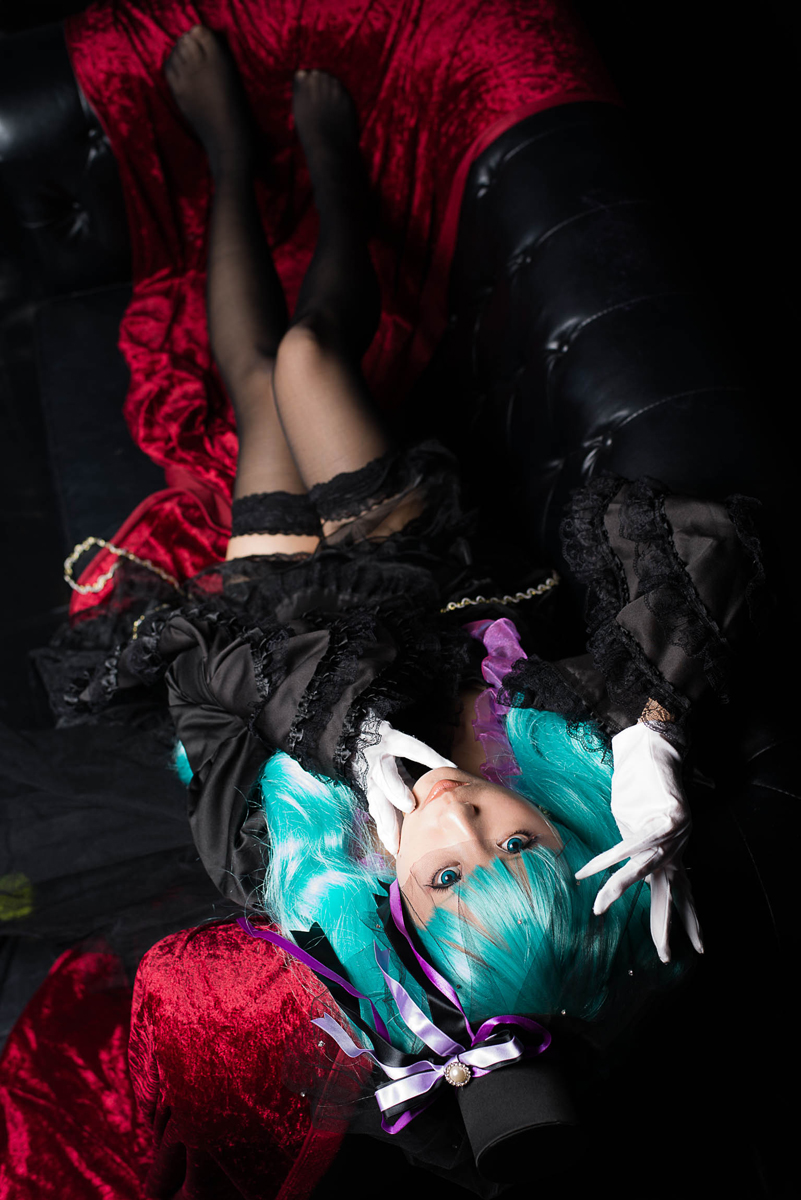 [nụ cười biết ơn] Miku cay đắng