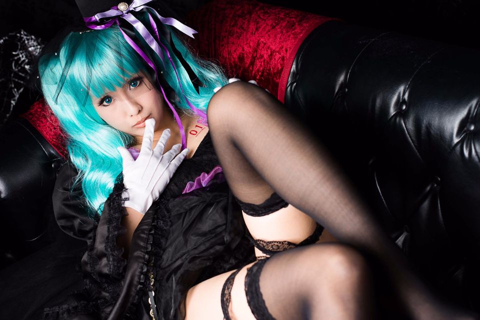 [nụ cười biết ơn] Miku cay đắng