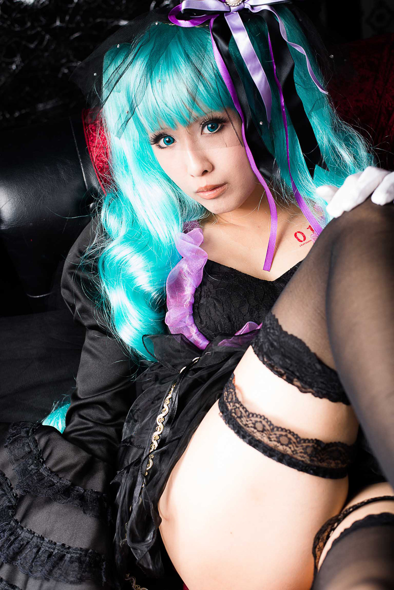 [nụ cười biết ơn] Miku cay đắng