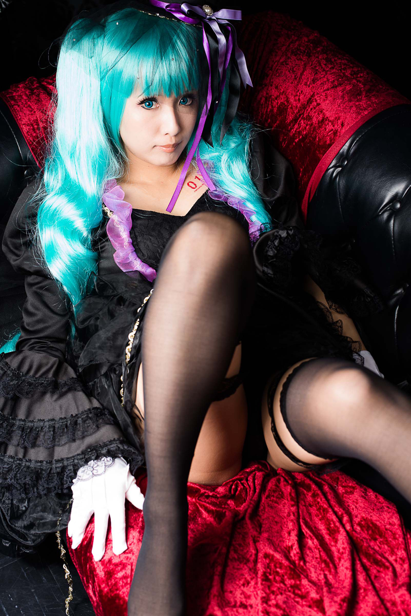 [nụ cười biết ơn] Miku cay đắng