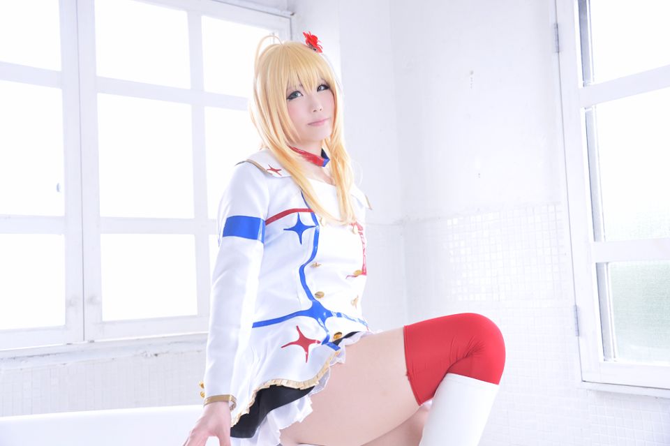 Mật ong đáng yêu