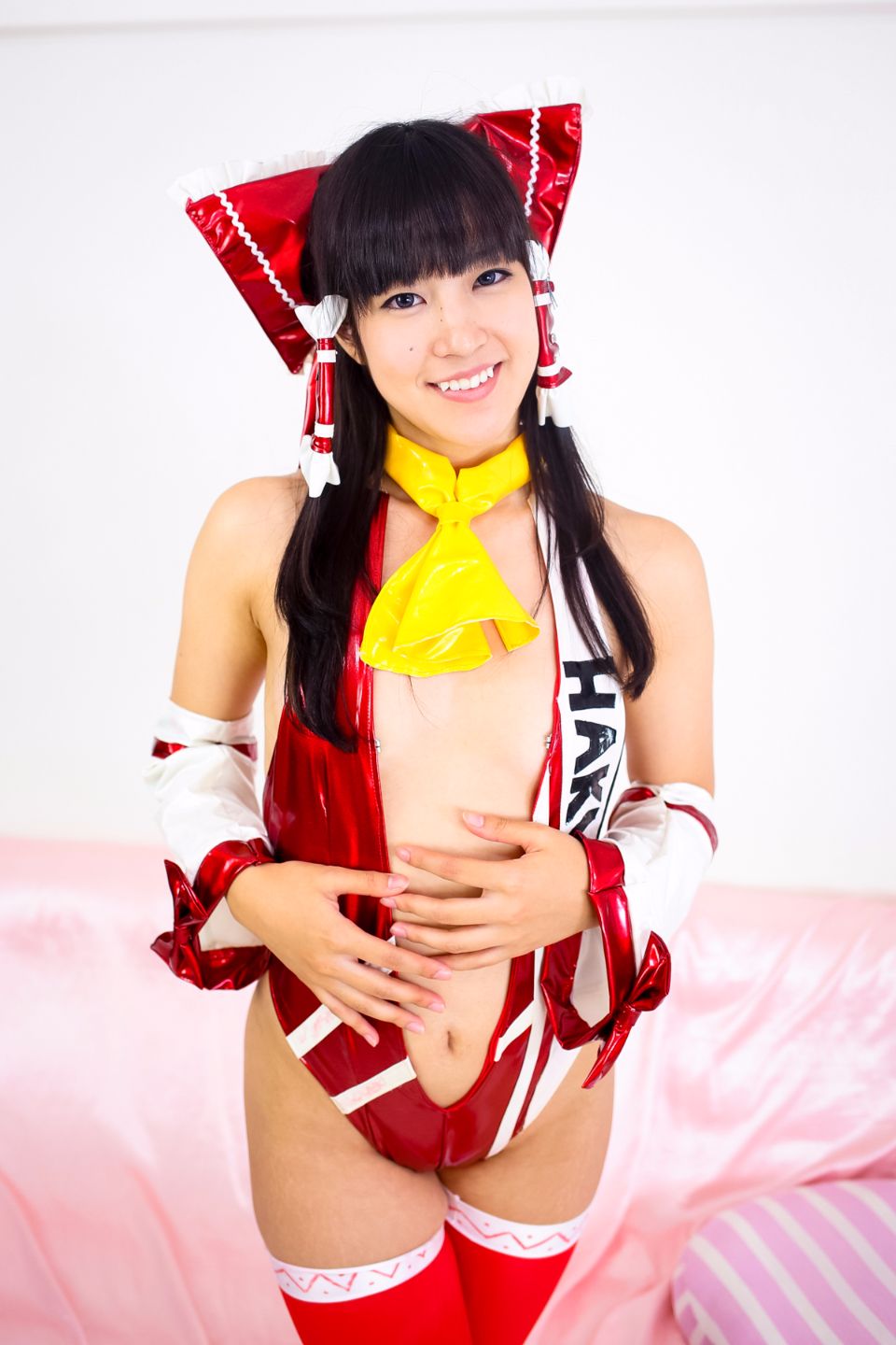 Tóc đen 19 tuổi thẳng cạo lớp xinh đẹp Lớp 04 Reimu