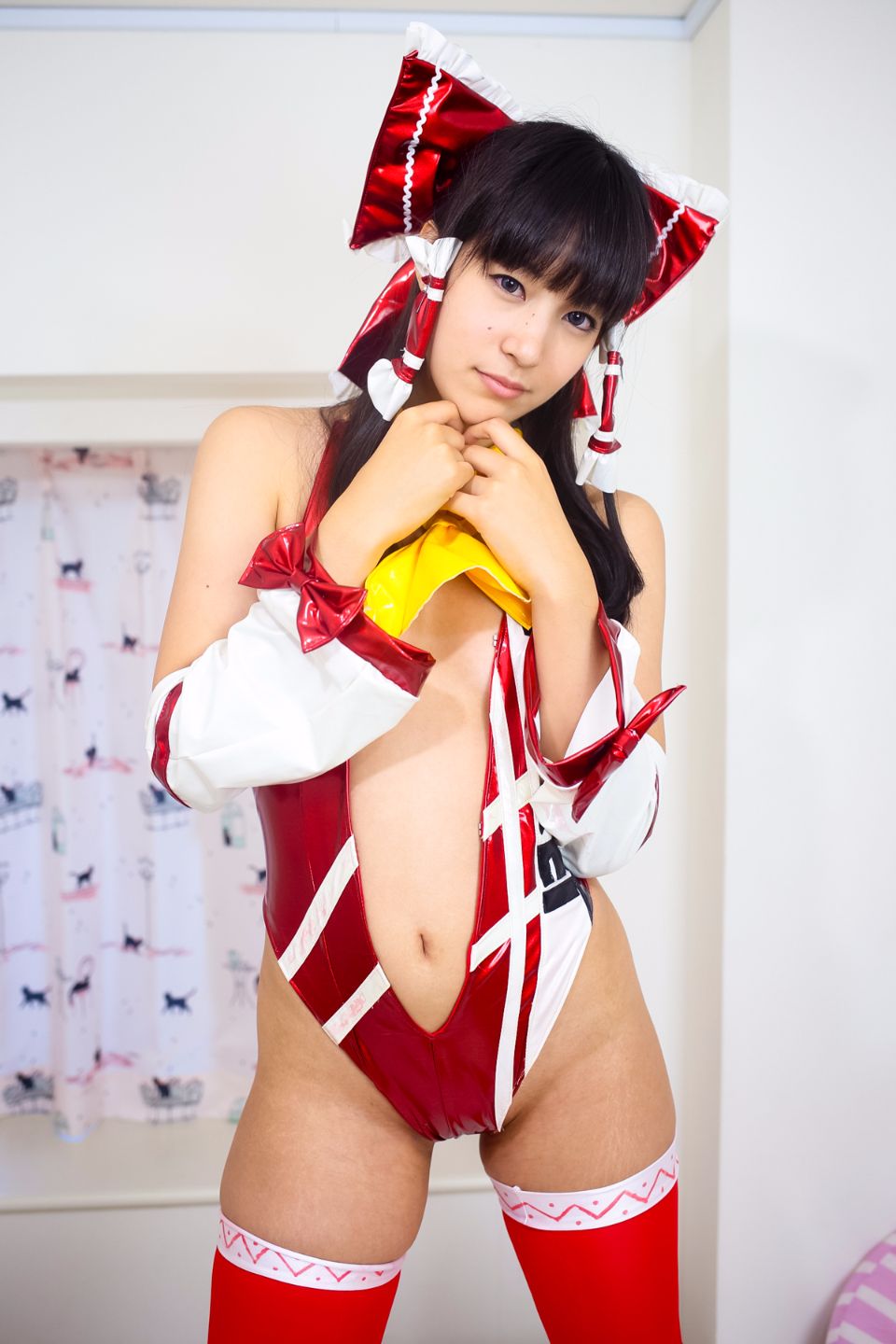 Tóc đen 19 tuổi thẳng cạo lớp xinh đẹp Lớp 04 Reimu