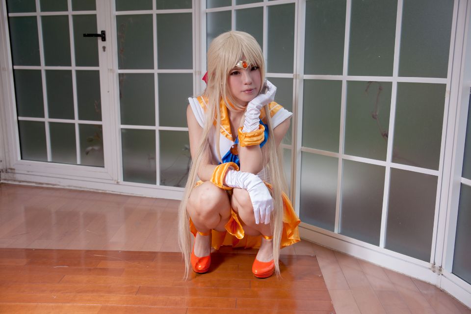 Thủy thủ Venus Cosplay (Meltia)