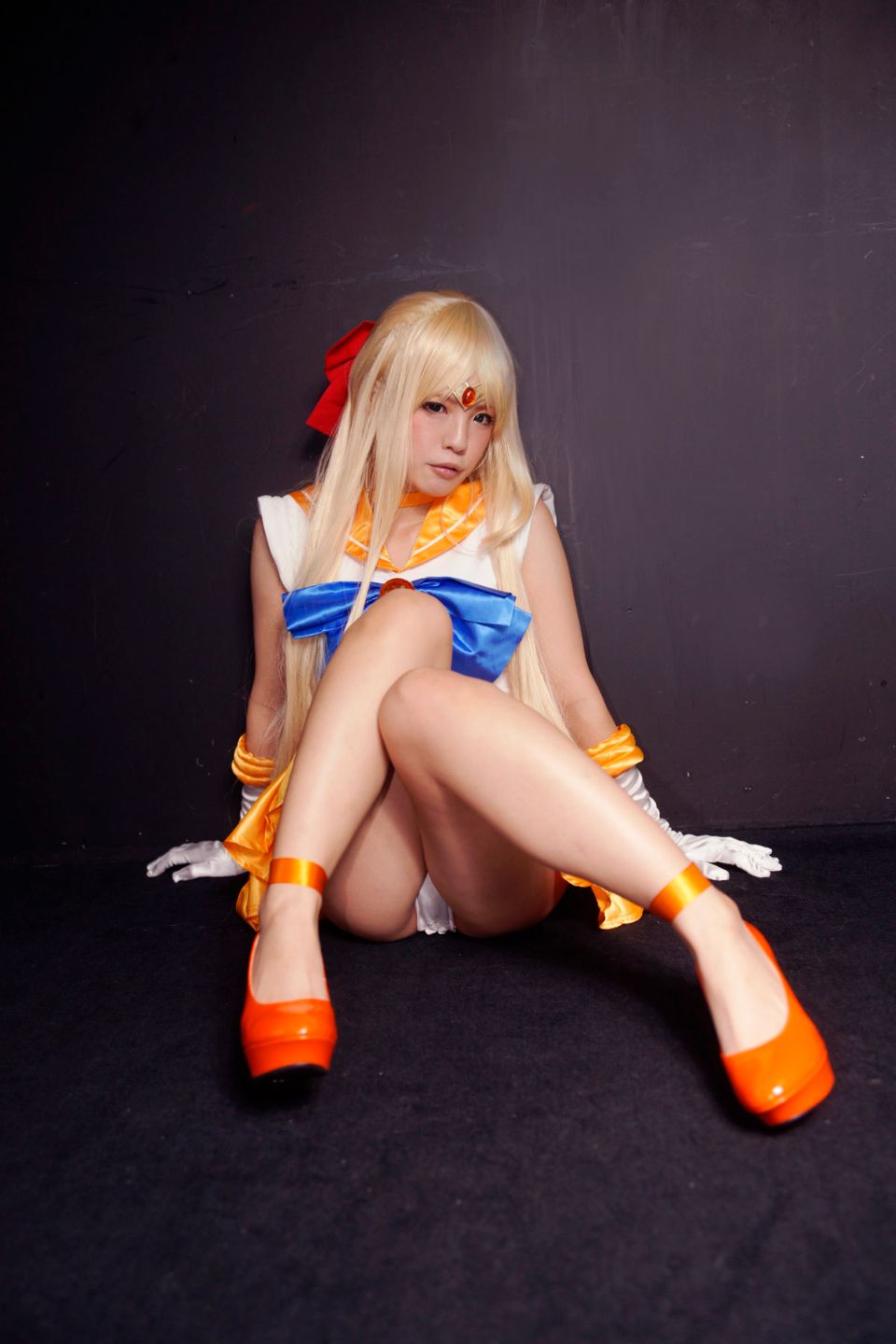 Thủy thủ Venus Cosplay (Meltia)