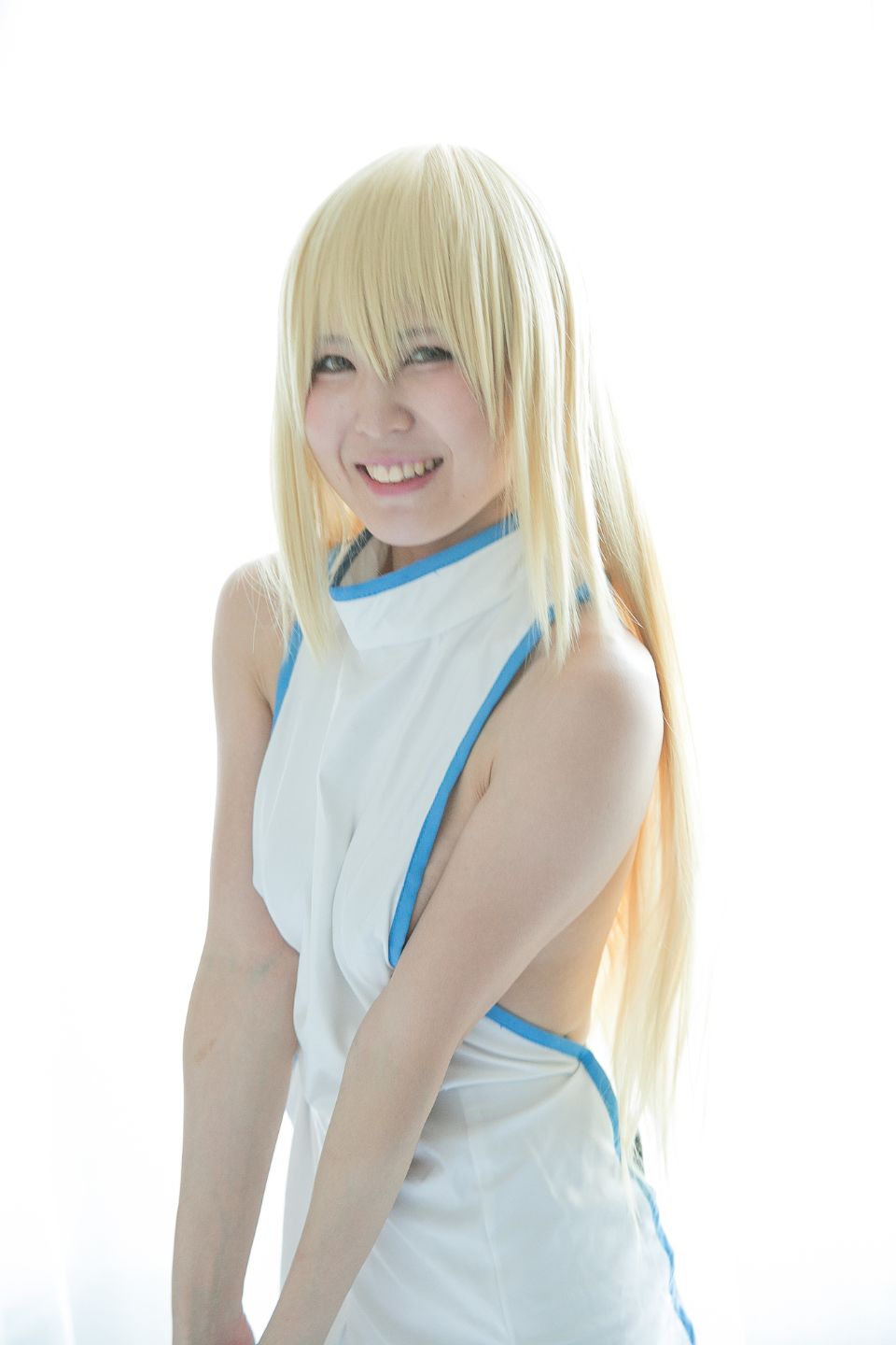 Cosplayer nghiệp dư quay phim thứ 88, người thứ 3