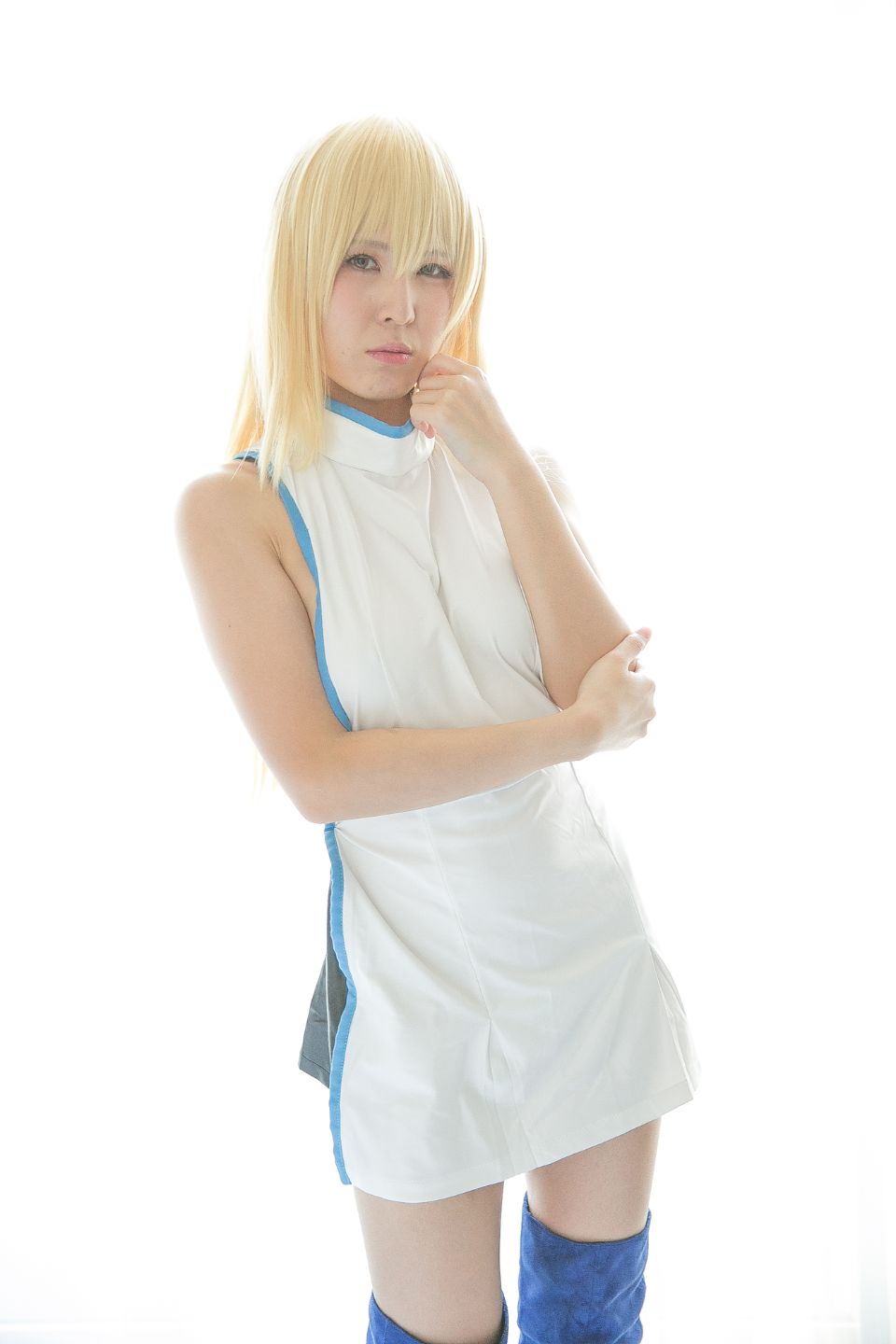 Cosplayer nghiệp dư quay phim thứ 88, người thứ 3