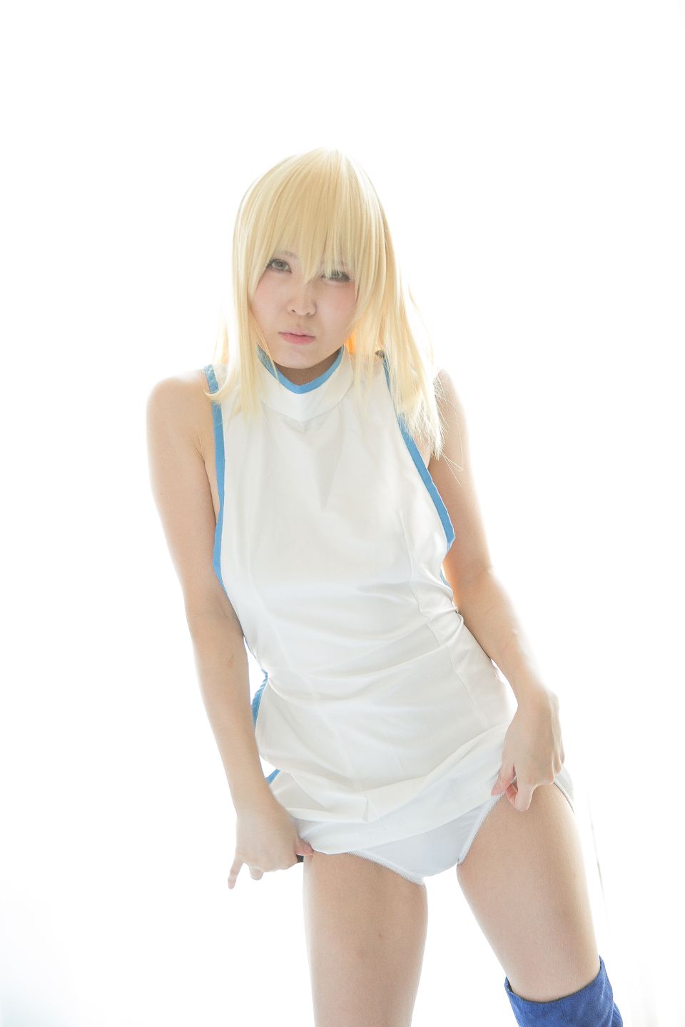 Cosplayer nghiệp dư quay phim thứ 88, người thứ 3