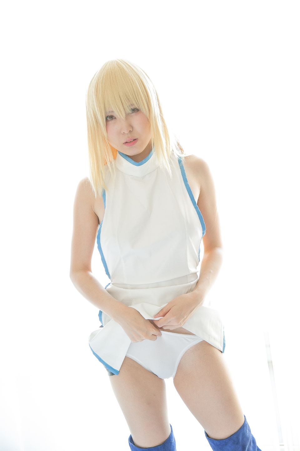 Cosplayer nghiệp dư quay phim thứ 88, người thứ 3