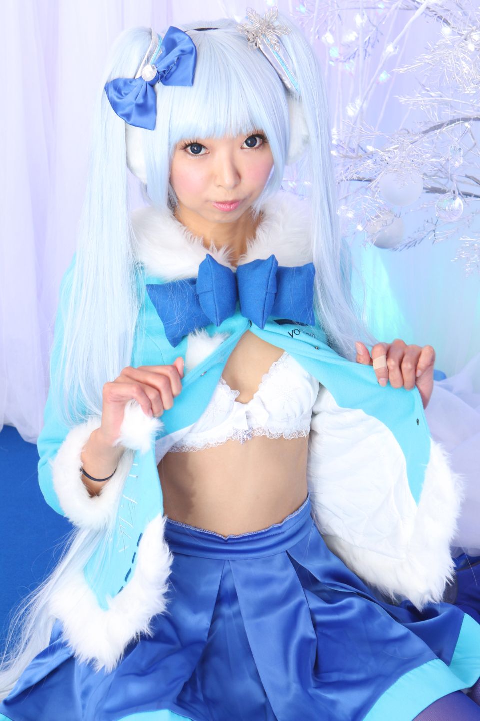 Necosmo (Neko) "Snow Song"