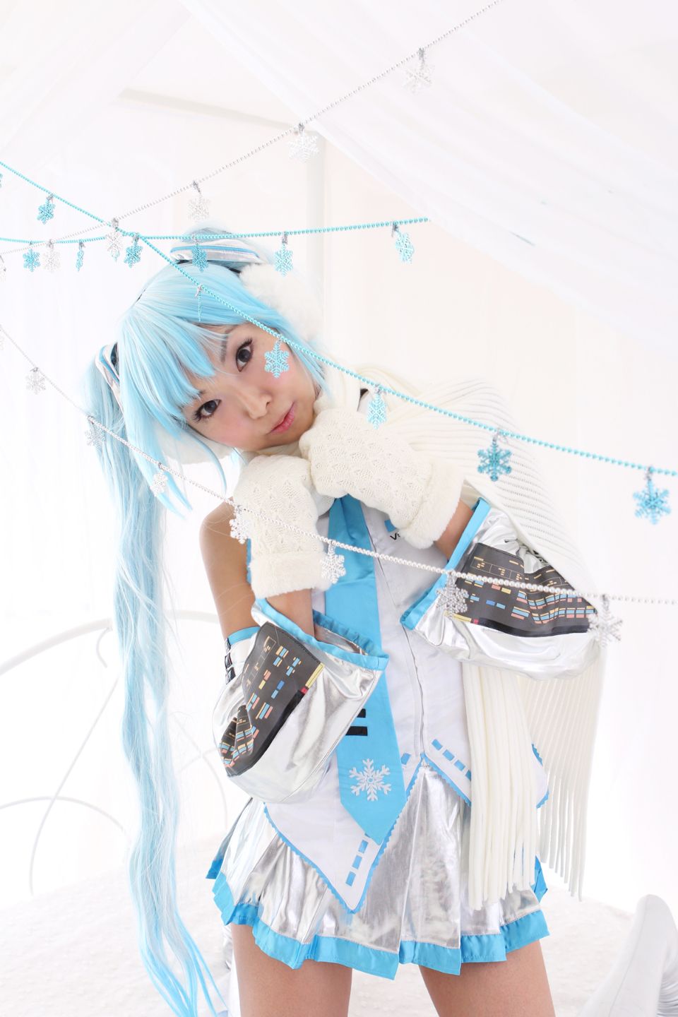 Necosmo (Neko) "Snow Song"