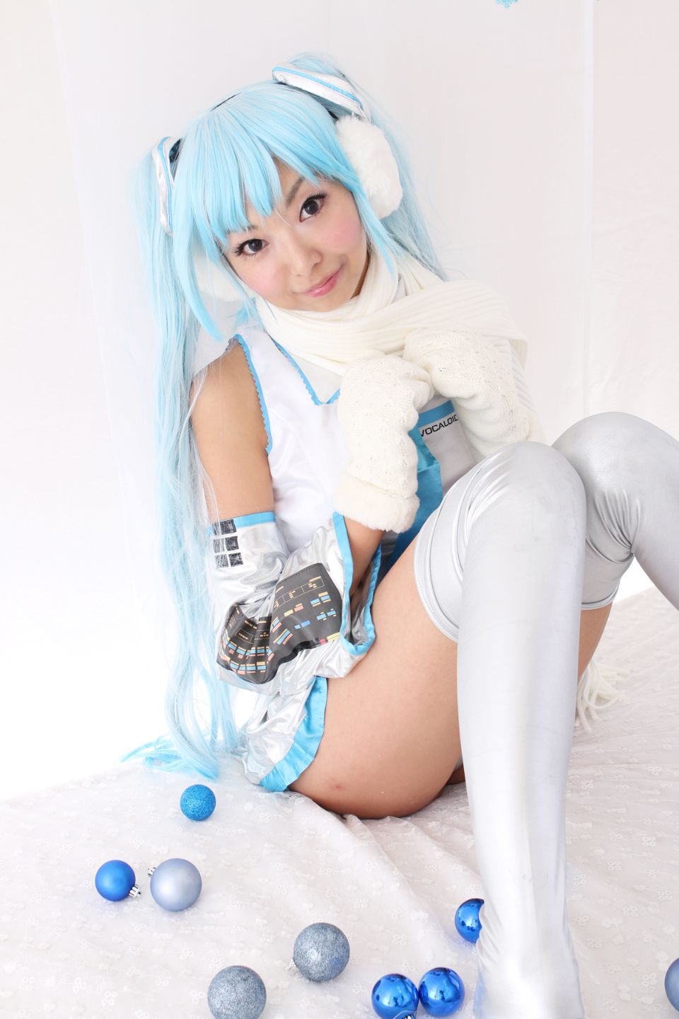 Necosmo (Neko) "Snow Song"