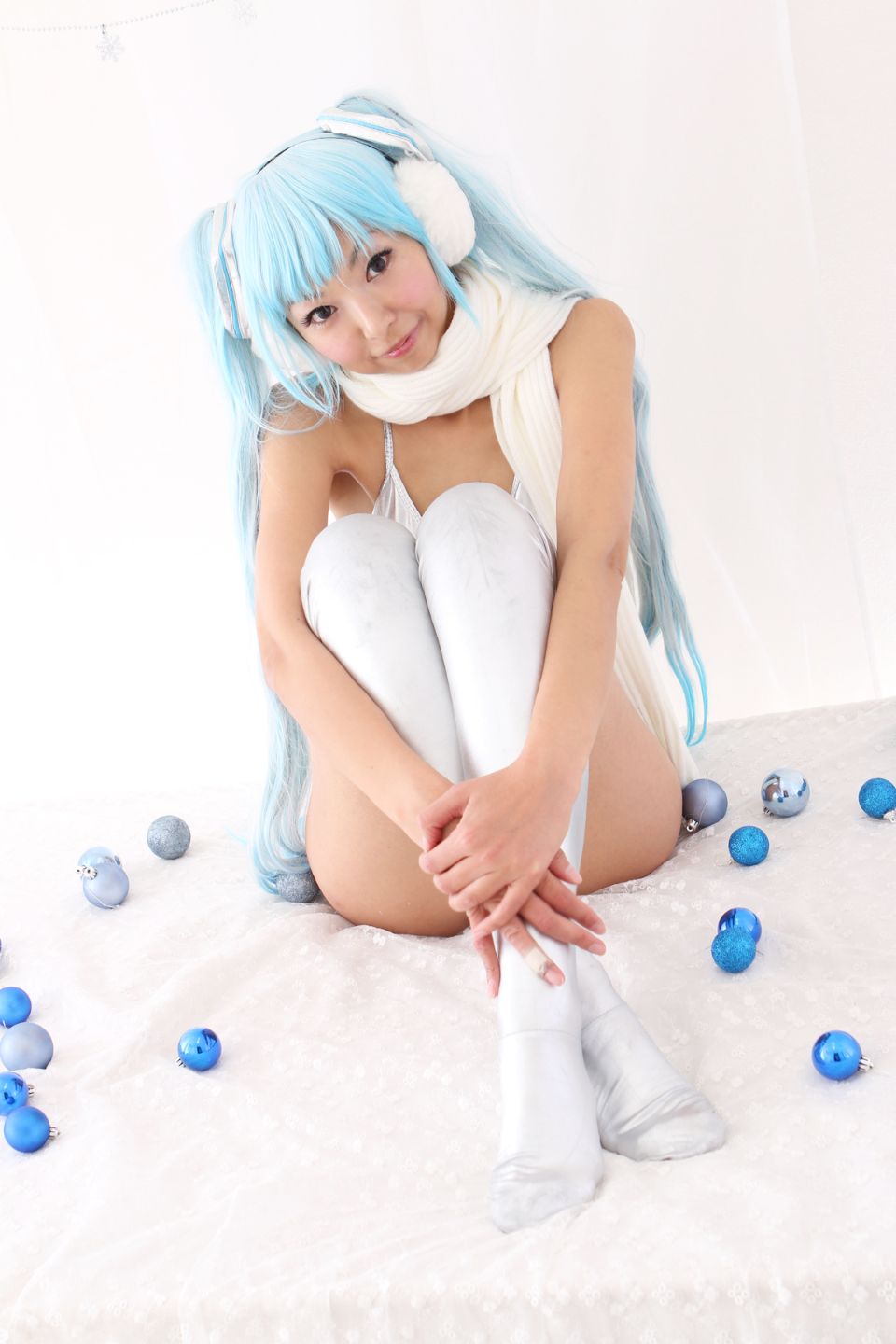 Necosmo (Neko) "Snow Song"