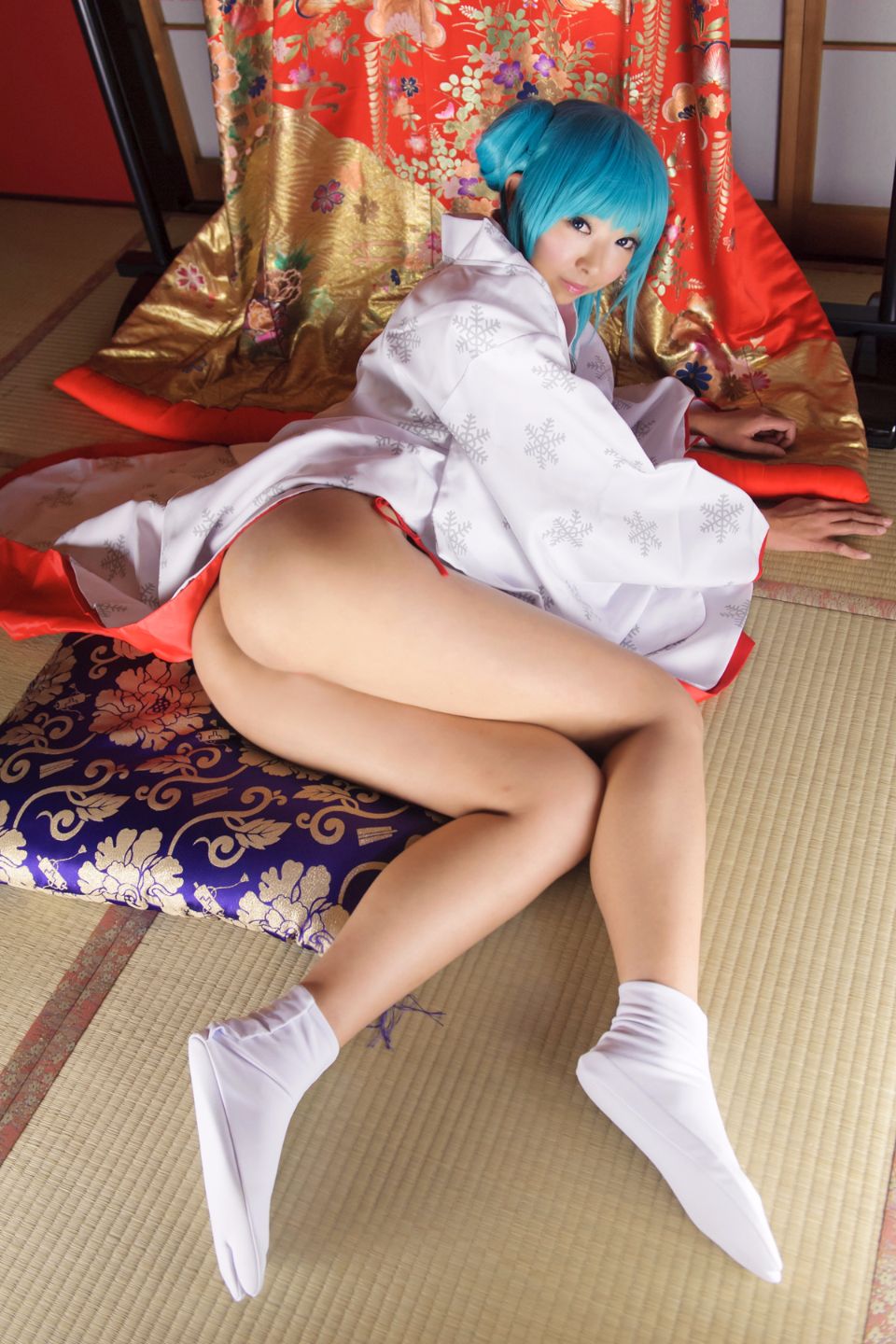 Necosmo (Neko) "Snow Song"