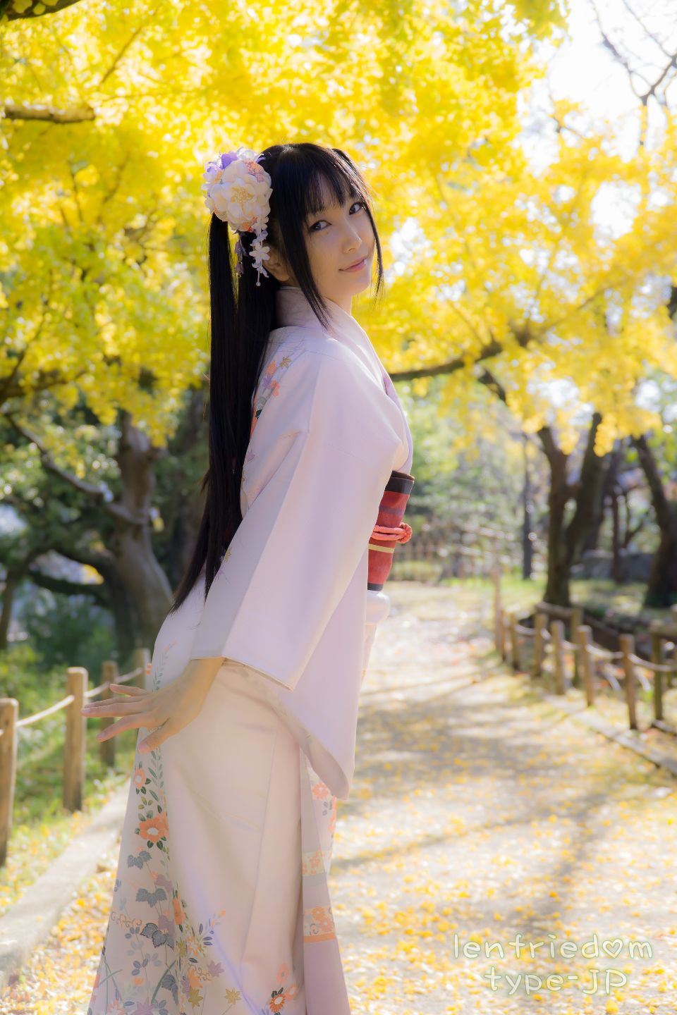 (C87) [Heru3 (Lenfried)] Lenfriedom!