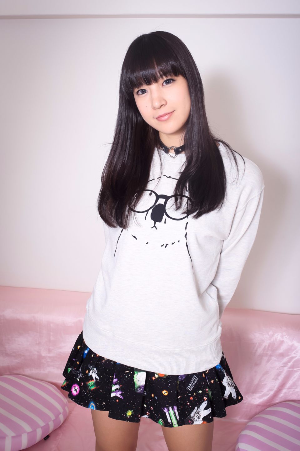 Tóc đen thẳng cạo lớp xinh đẹp lớp sakuya