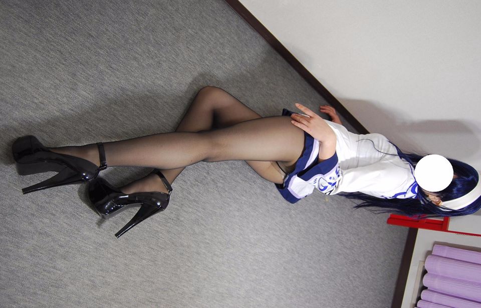 Peach ○ ☆ đồ đen fecchi cos