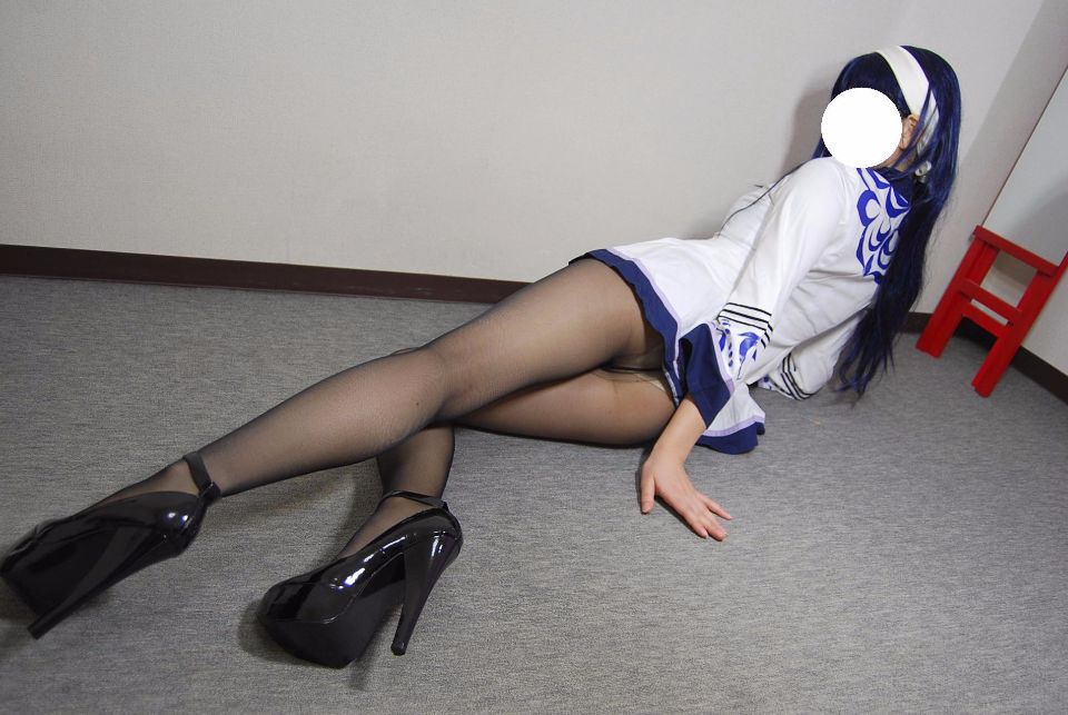 Peach ○ ☆ đồ đen fecchi cos