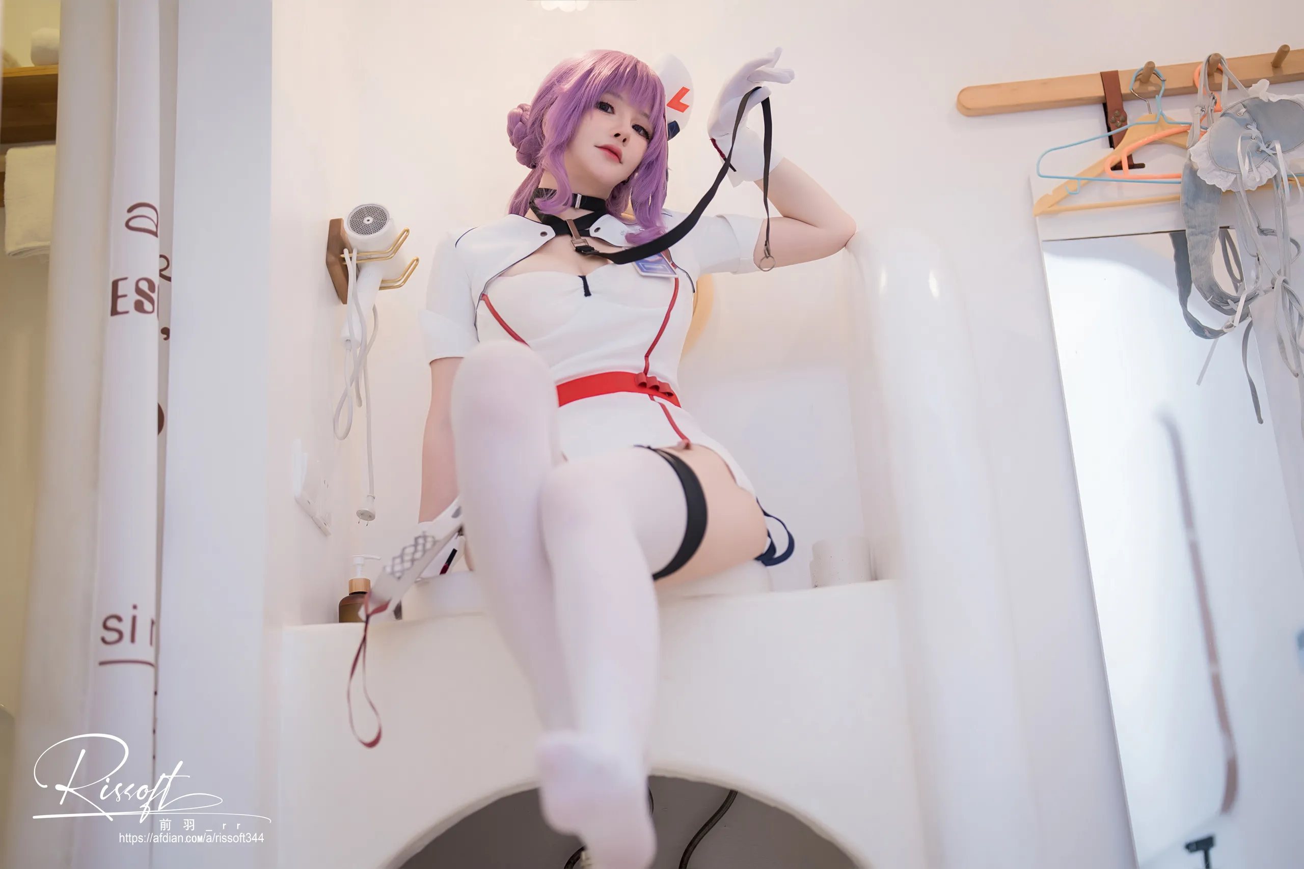 Maeba RR-SNOW Break: Khu vực vắng mặt Descends Bác sĩ