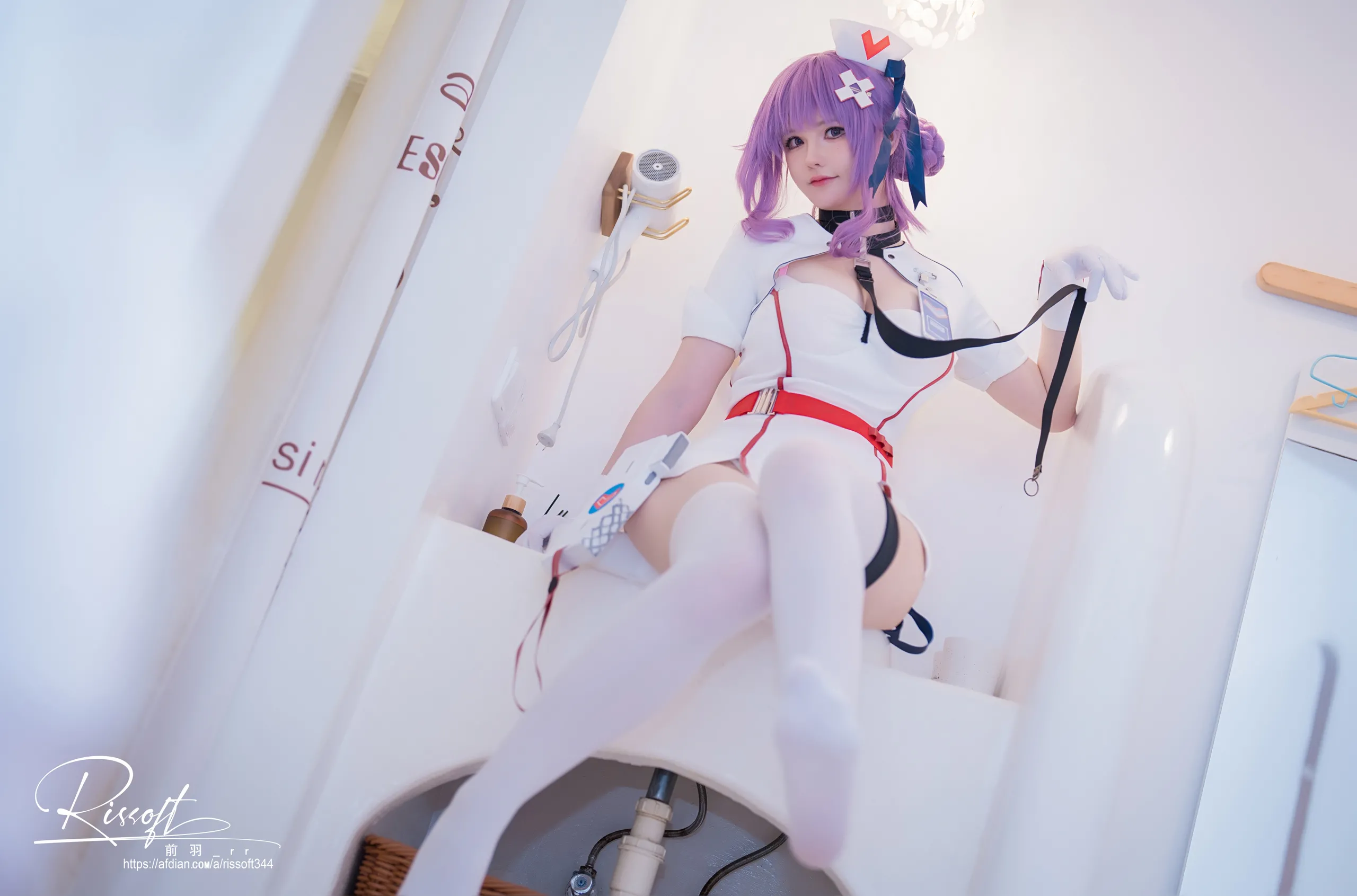 Maeba RR-SNOW Break: Khu vực vắng mặt Descends Bác sĩ