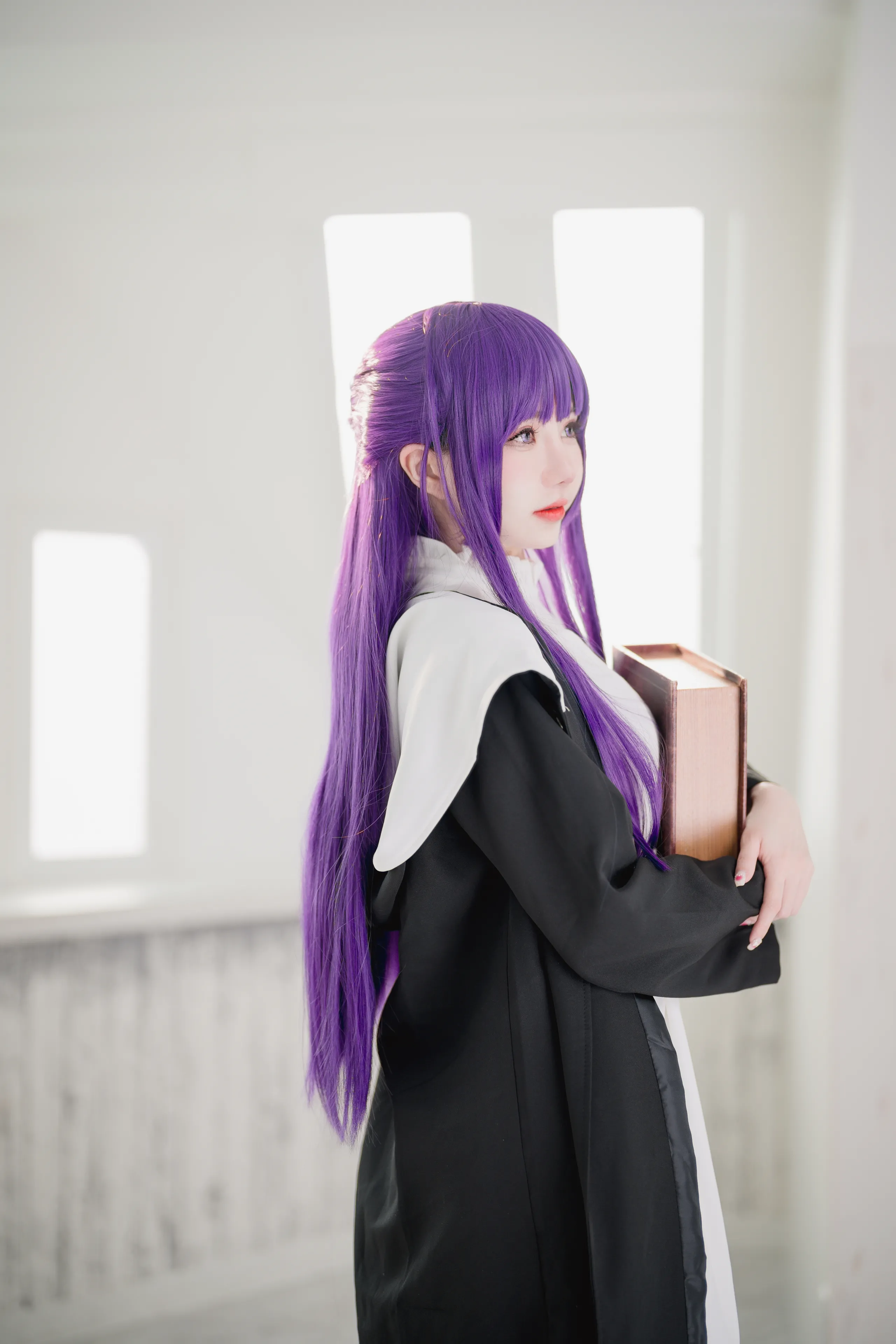 Sally Dorasnow - đồ lót màu đen dương xỉ