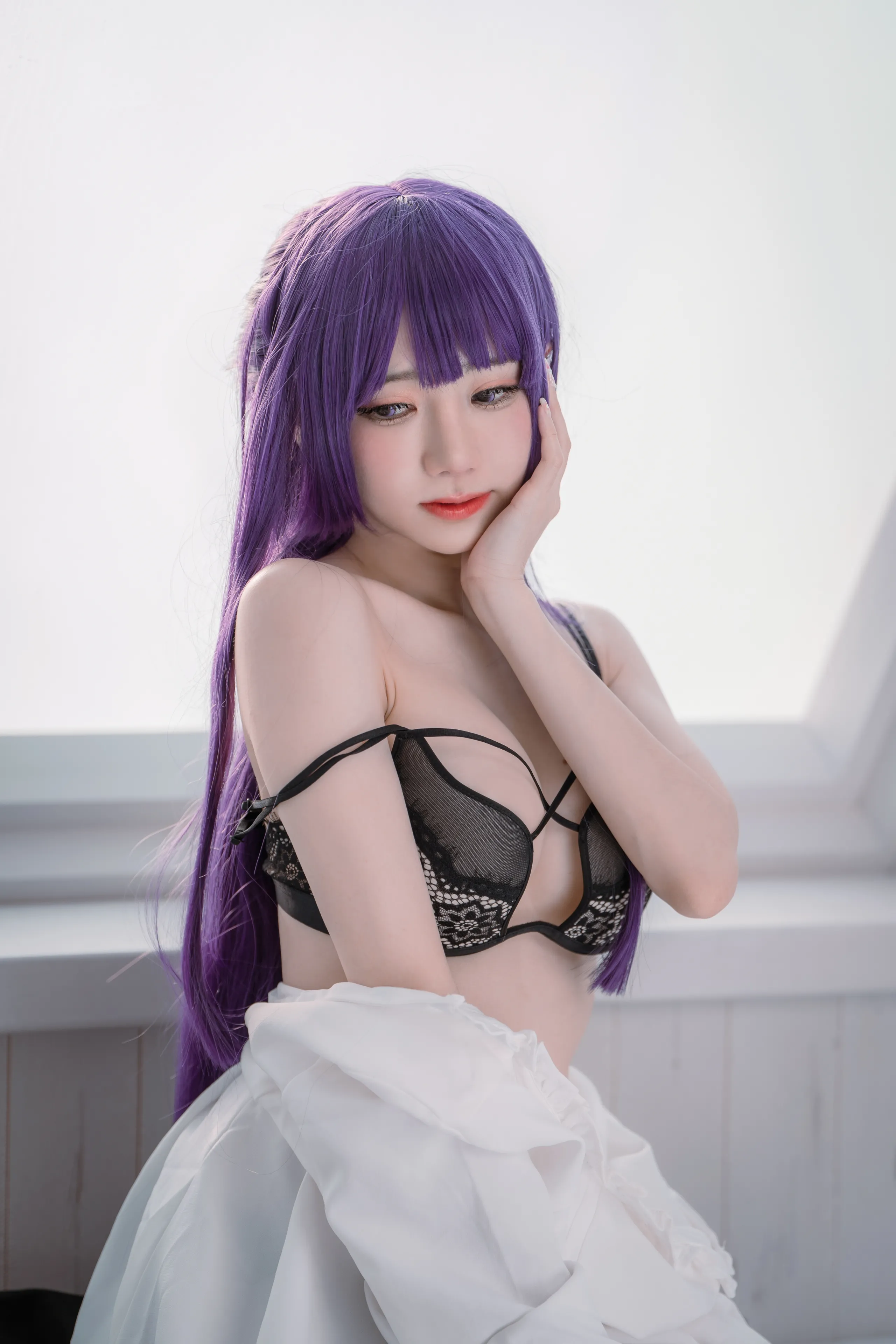 Sally Dorasnow - đồ lót màu đen dương xỉ