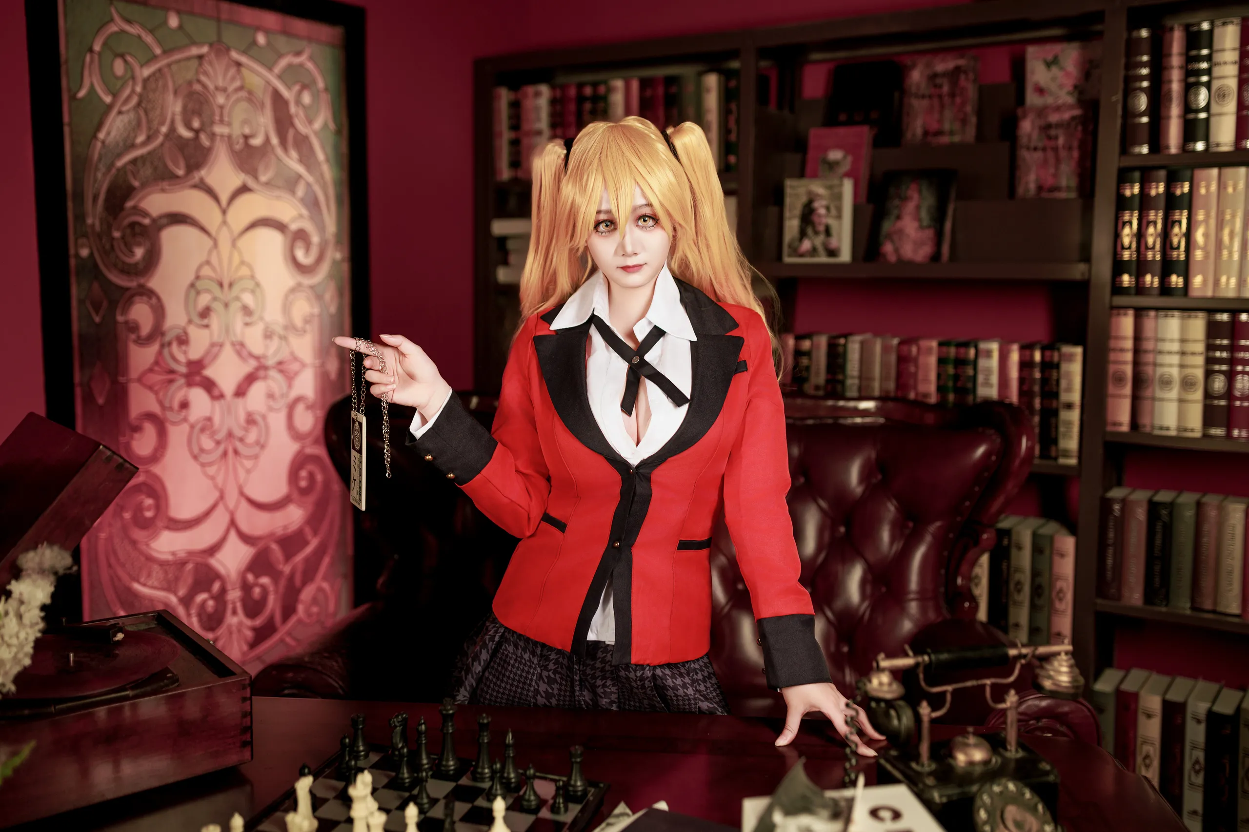 Ah Xuexue - vực thẳm của cờ bạc điên, đồng phục Sao Otsumi Ari