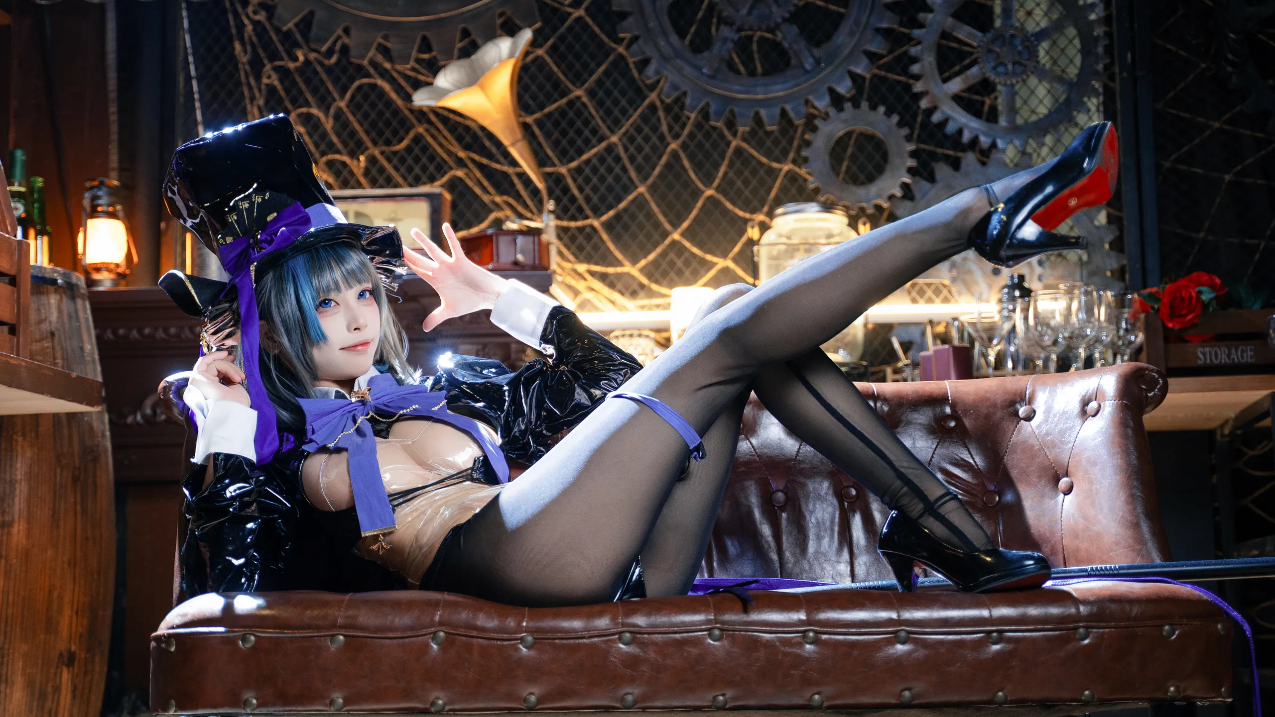 Không khỏa thân, Bunny Girl, Azurian Route, Cheshire, Black Wires