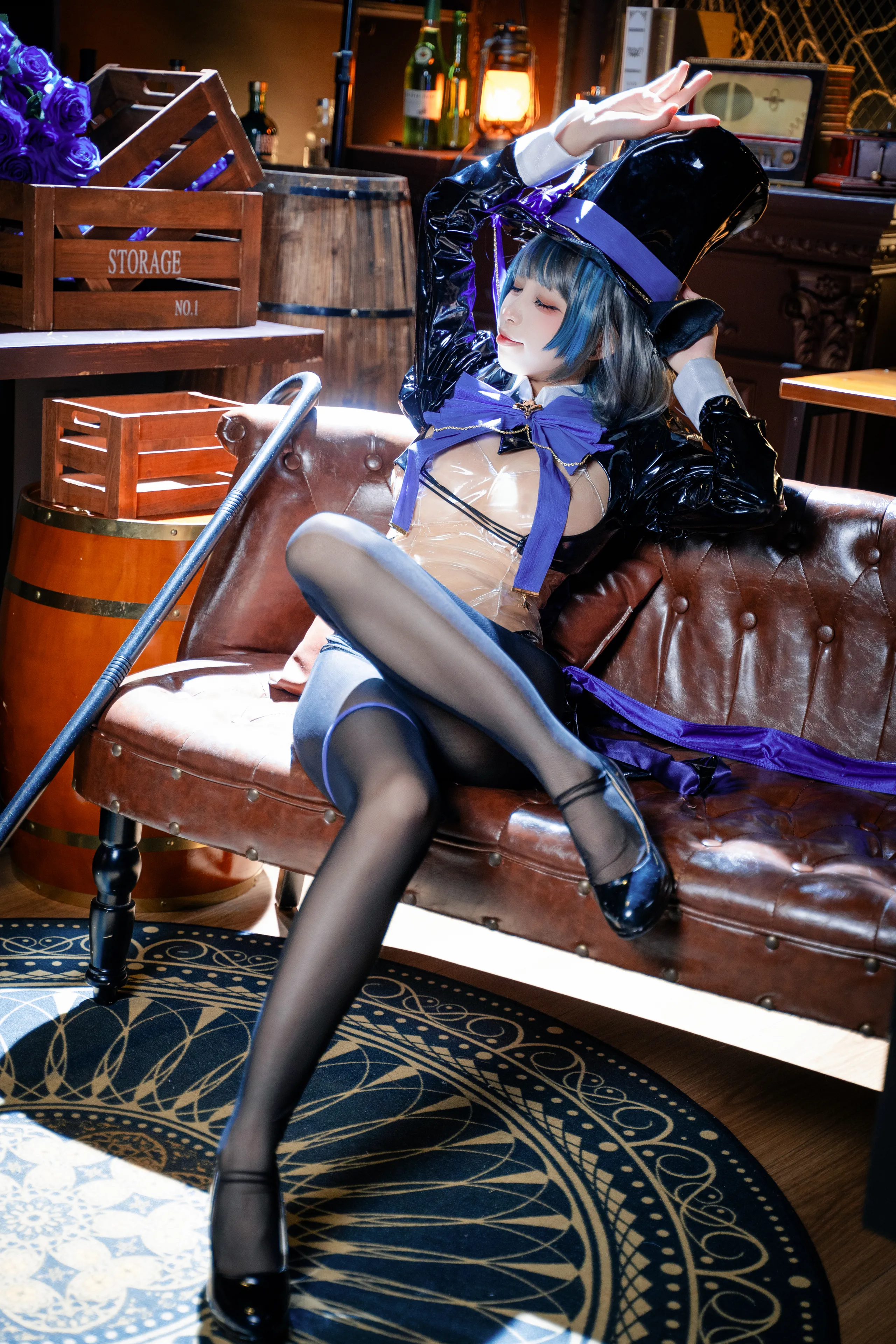 Không khỏa thân, Bunny Girl, Azurian Route, Cheshire, Black Wires