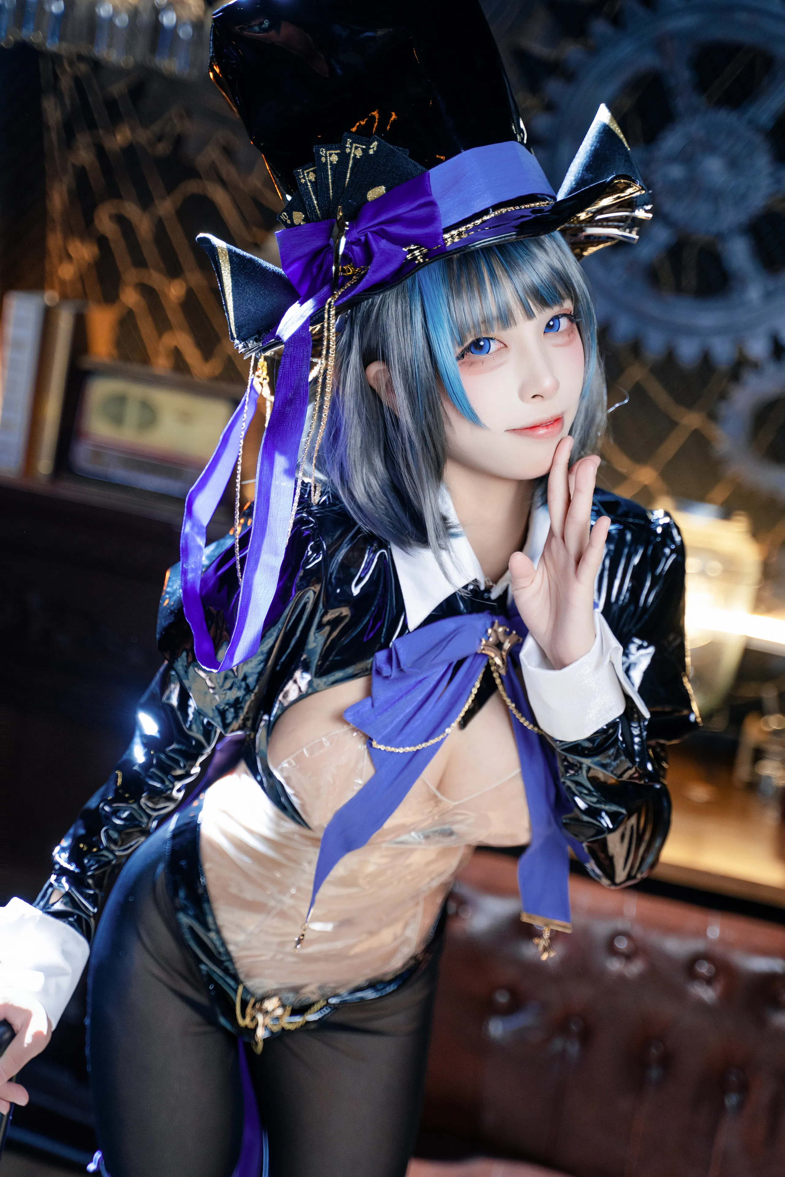 Không khỏa thân, Bunny Girl, Azurian Route, Cheshire, Black Wires