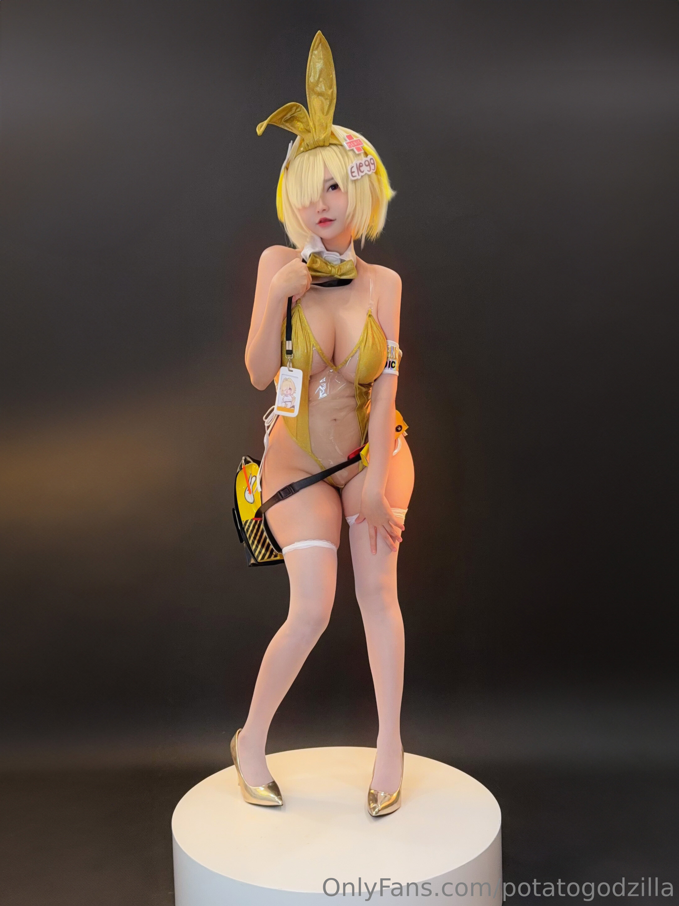 Khoai tây Godzilla - Bộ đồ Bunny Elegg