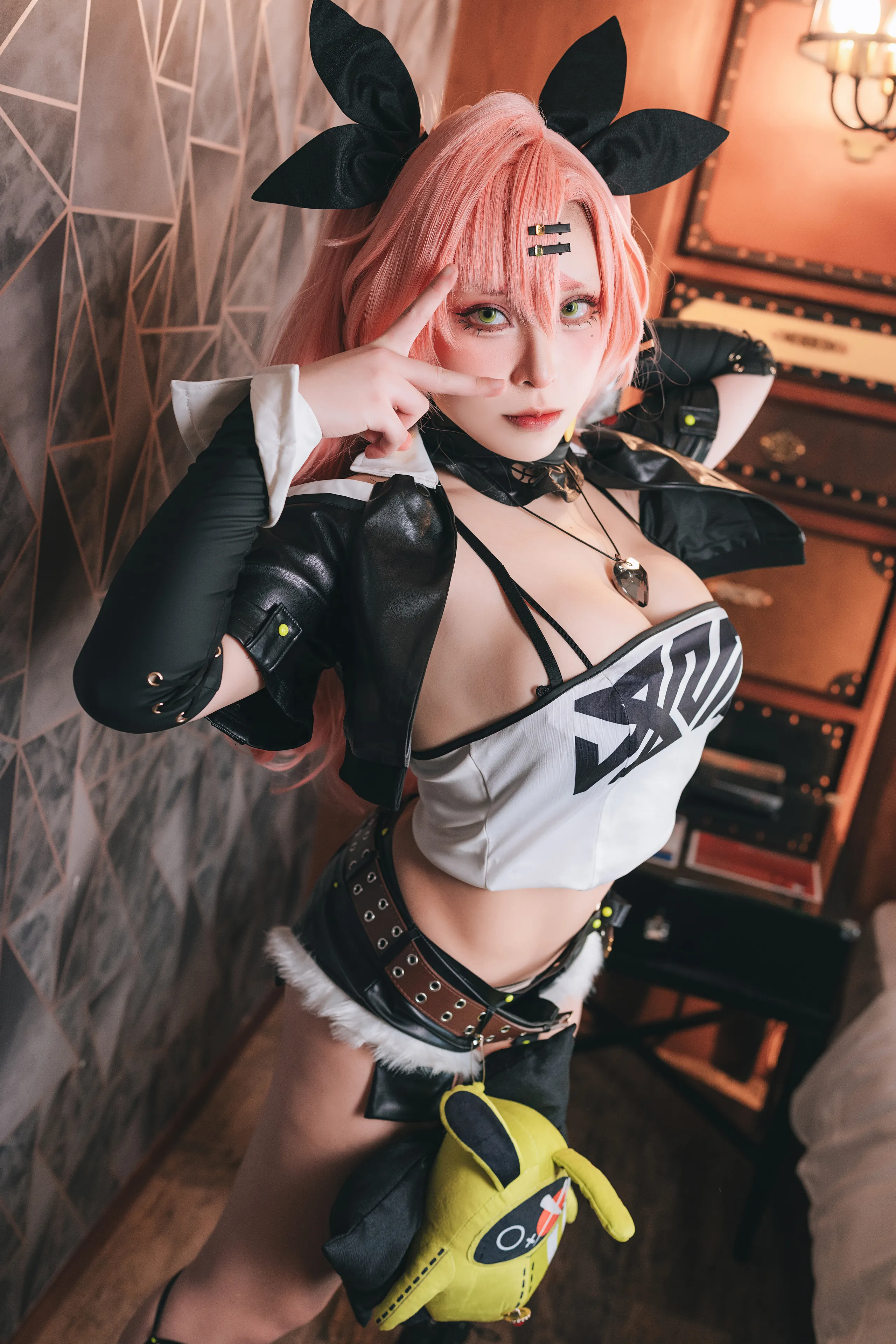 Tokar - Nicole Demara