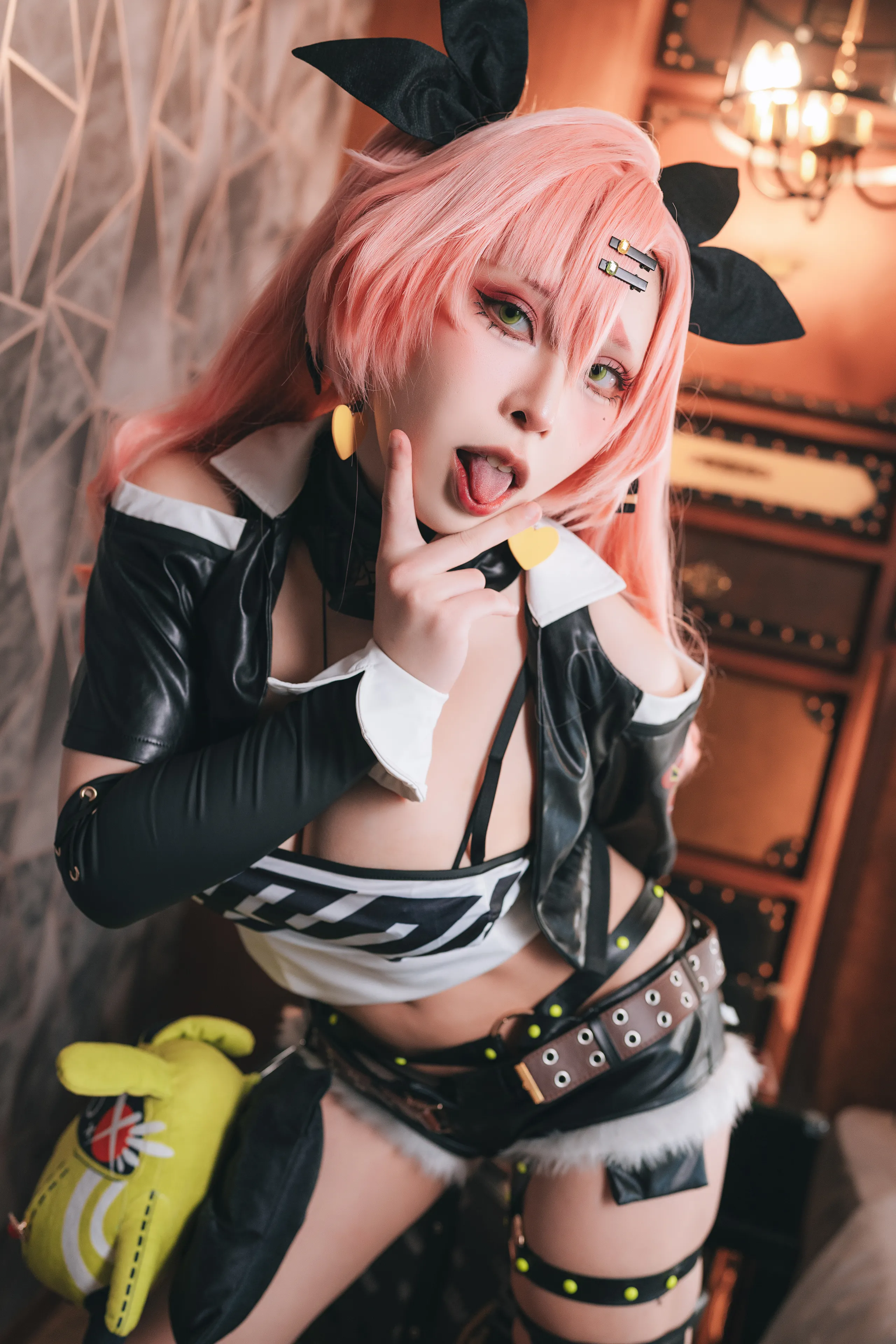 Tokar - Nicole Demara