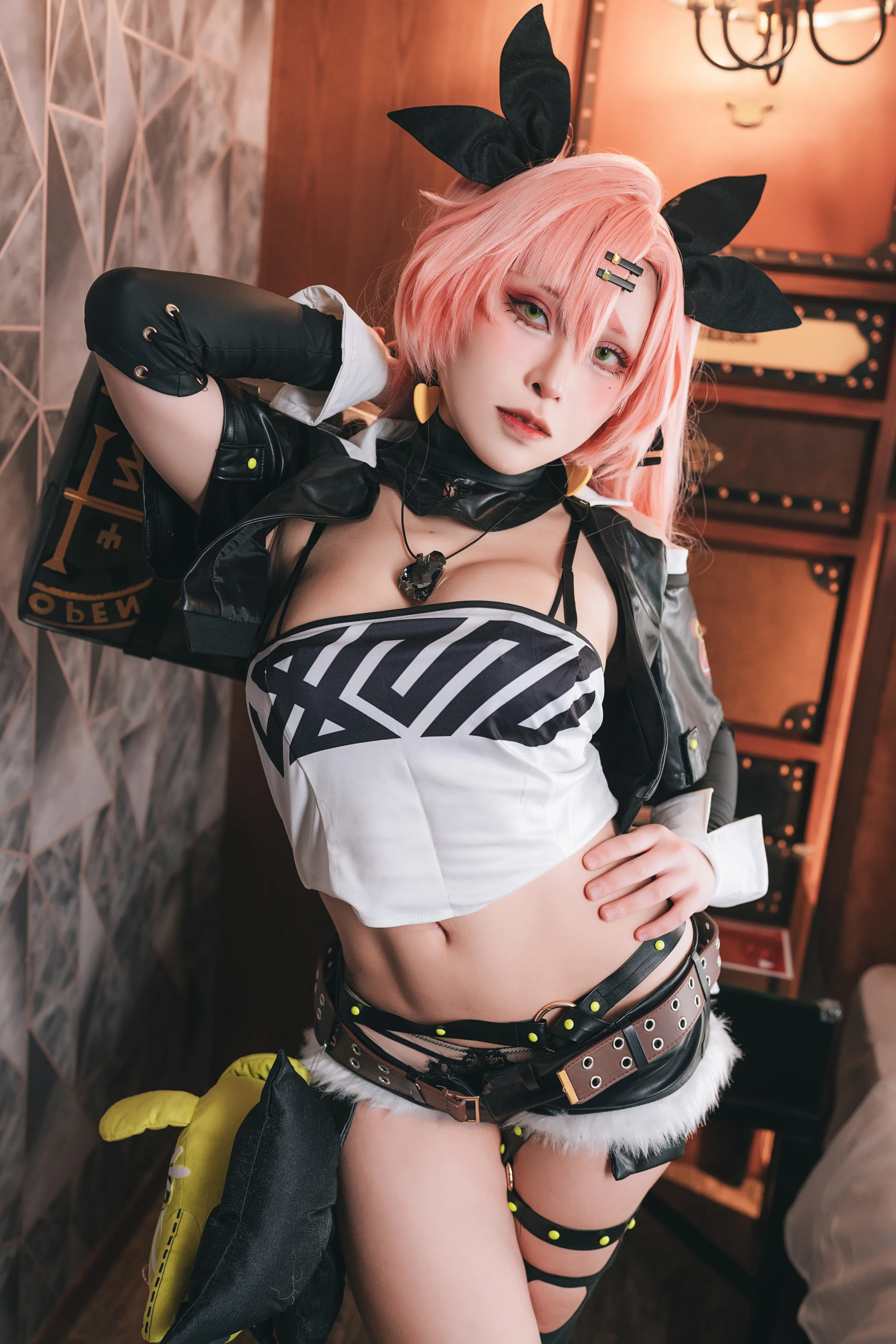 Tokar - Nicole Demara