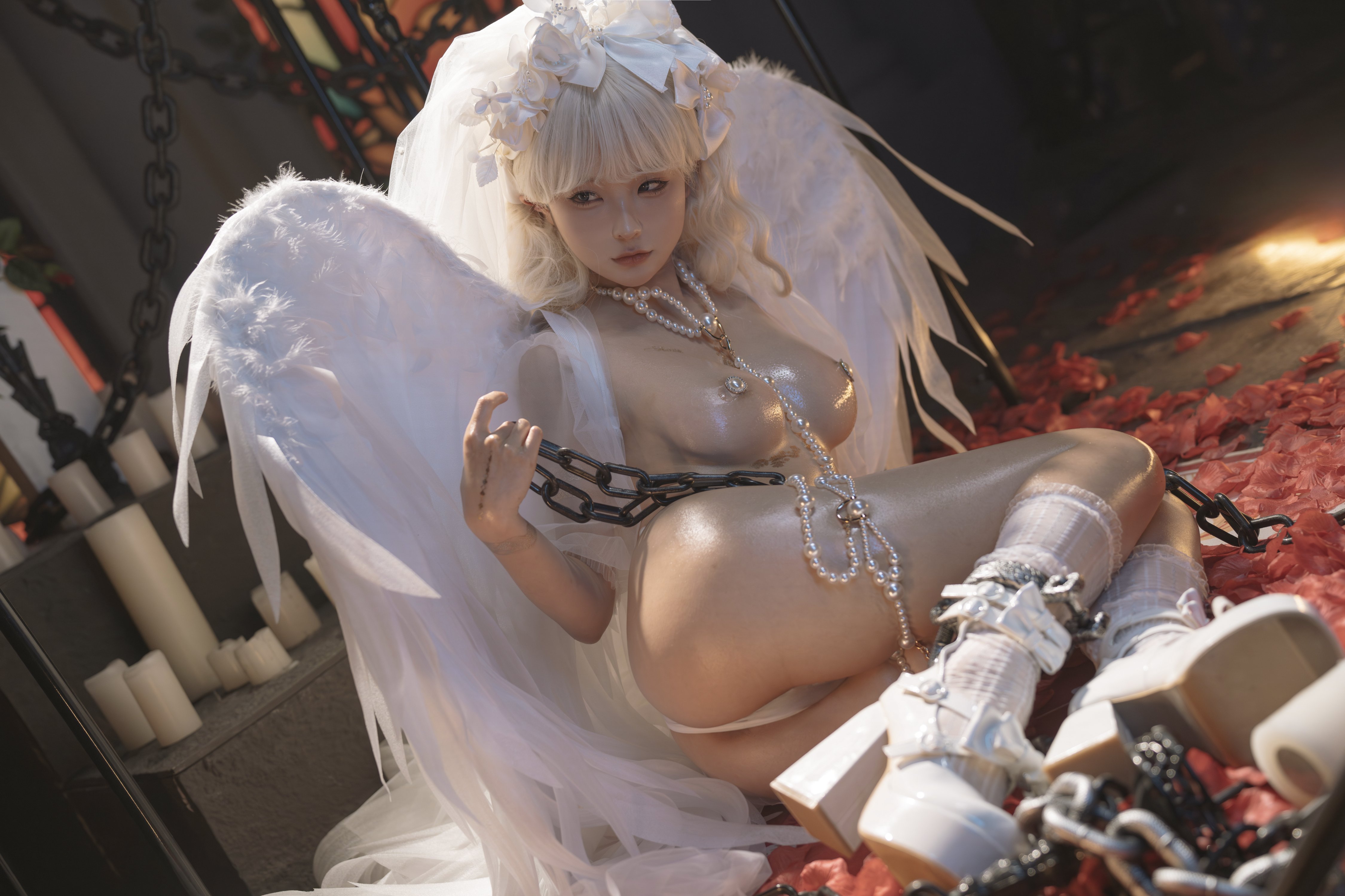 Momo ngu ngốc rơi xuống thiên thần