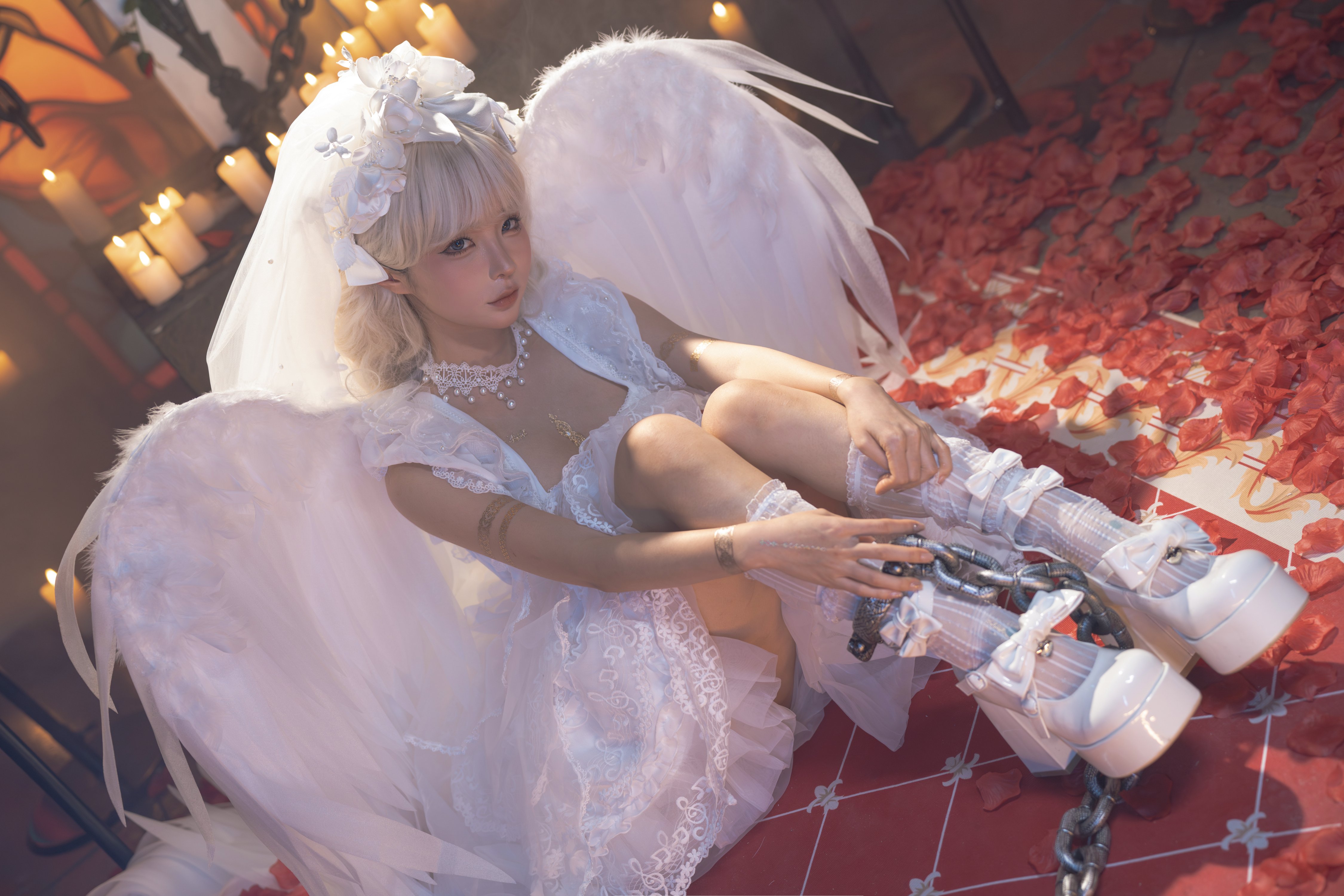 Momo ngu ngốc rơi xuống thiên thần